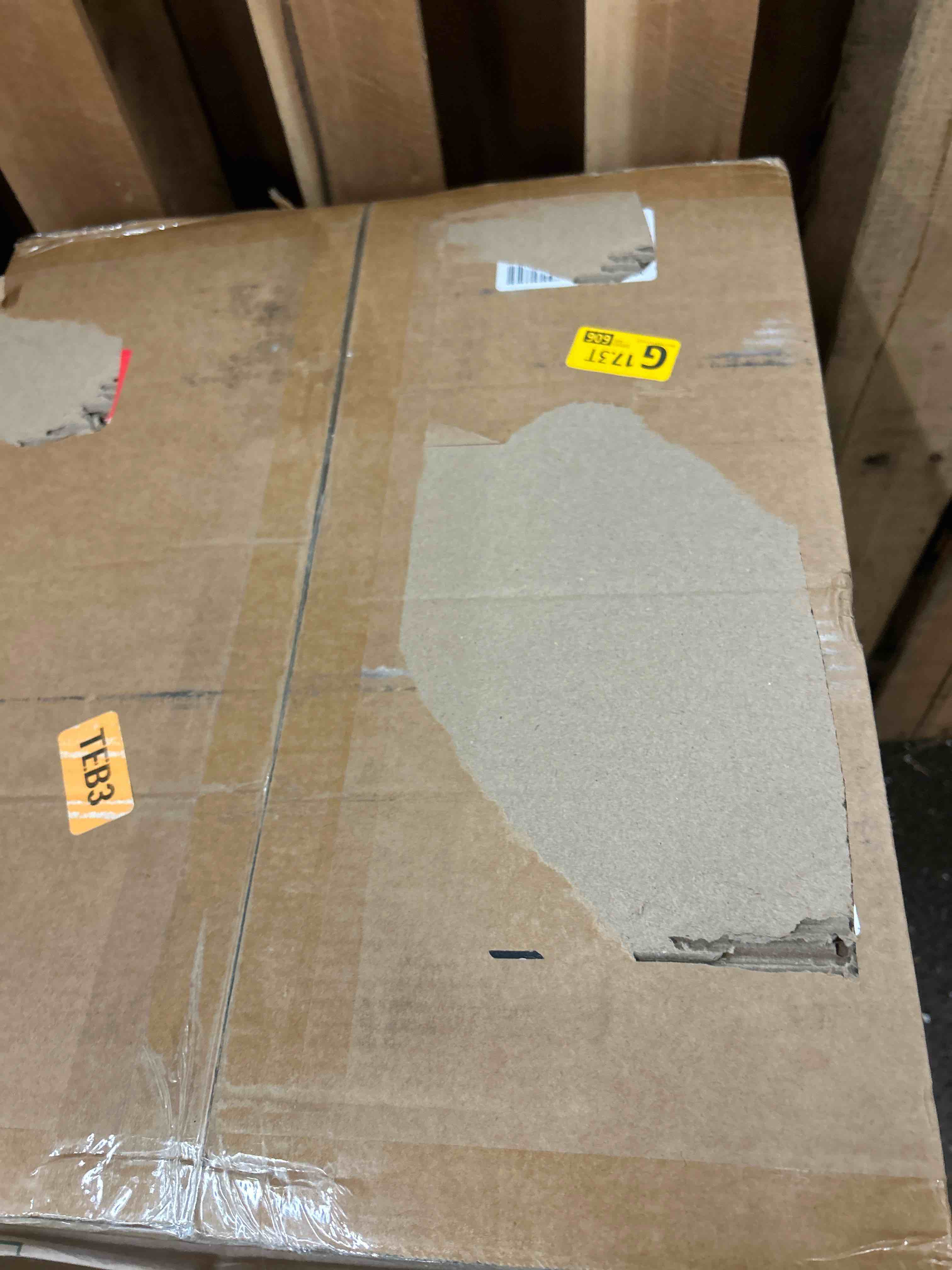 https://s3.amazonaws.com/lotting-images-prod/phillipi/BLU4407082_1746803378332.jpeg