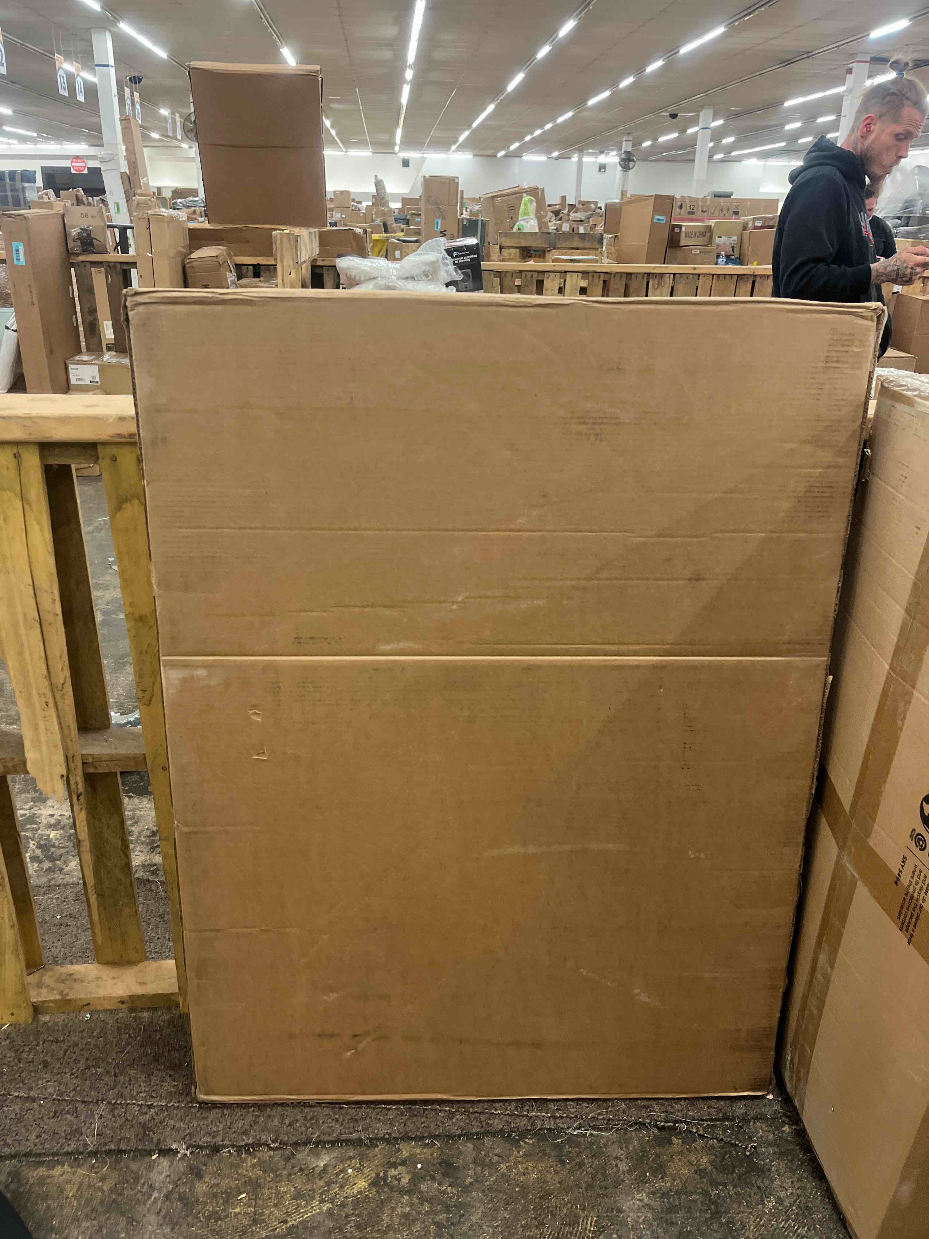 https://s3.amazonaws.com/lotting-images-prod/phillipi/BLU4407089_1746800502283.jpeg