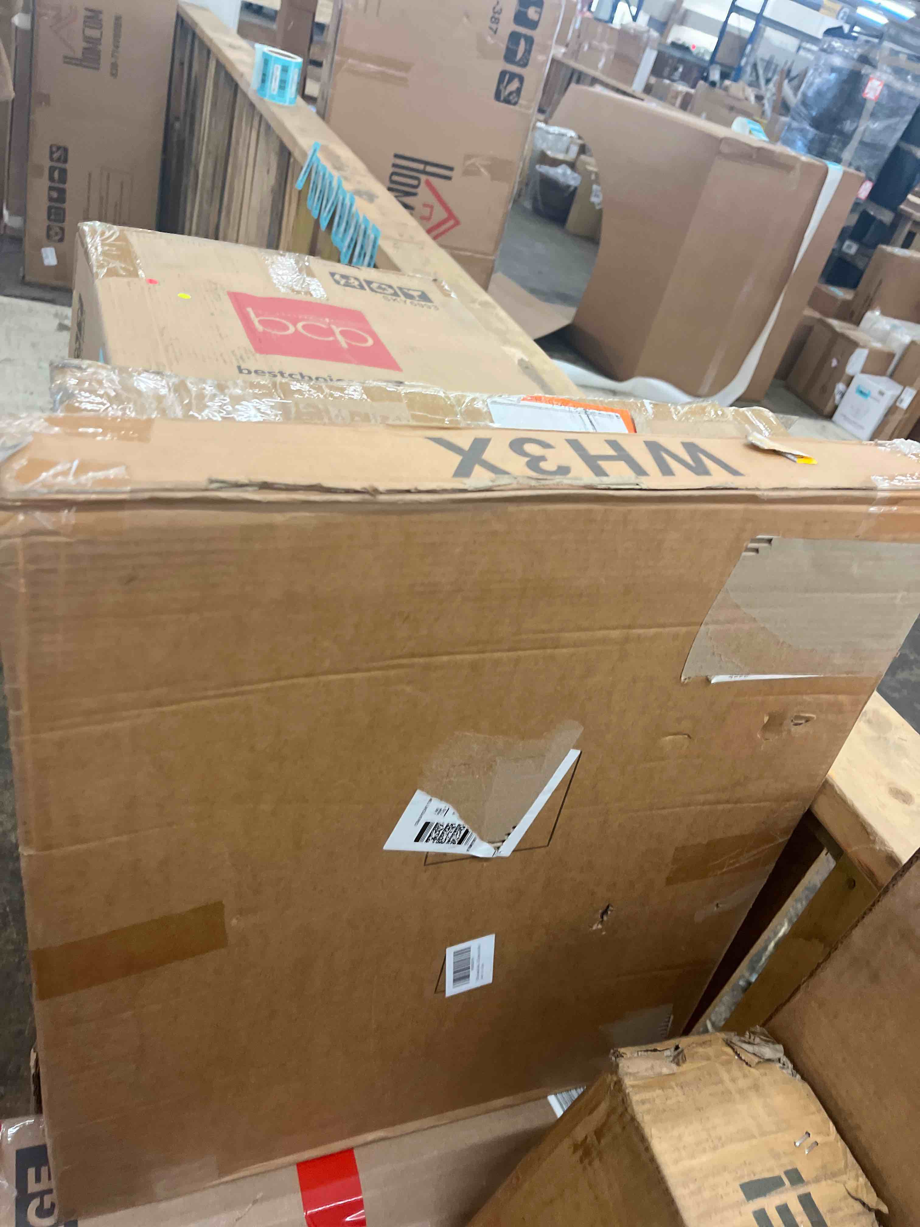 https://s3.amazonaws.com/lotting-images-prod/phillipi/BLU4407094_1746801327581.jpeg