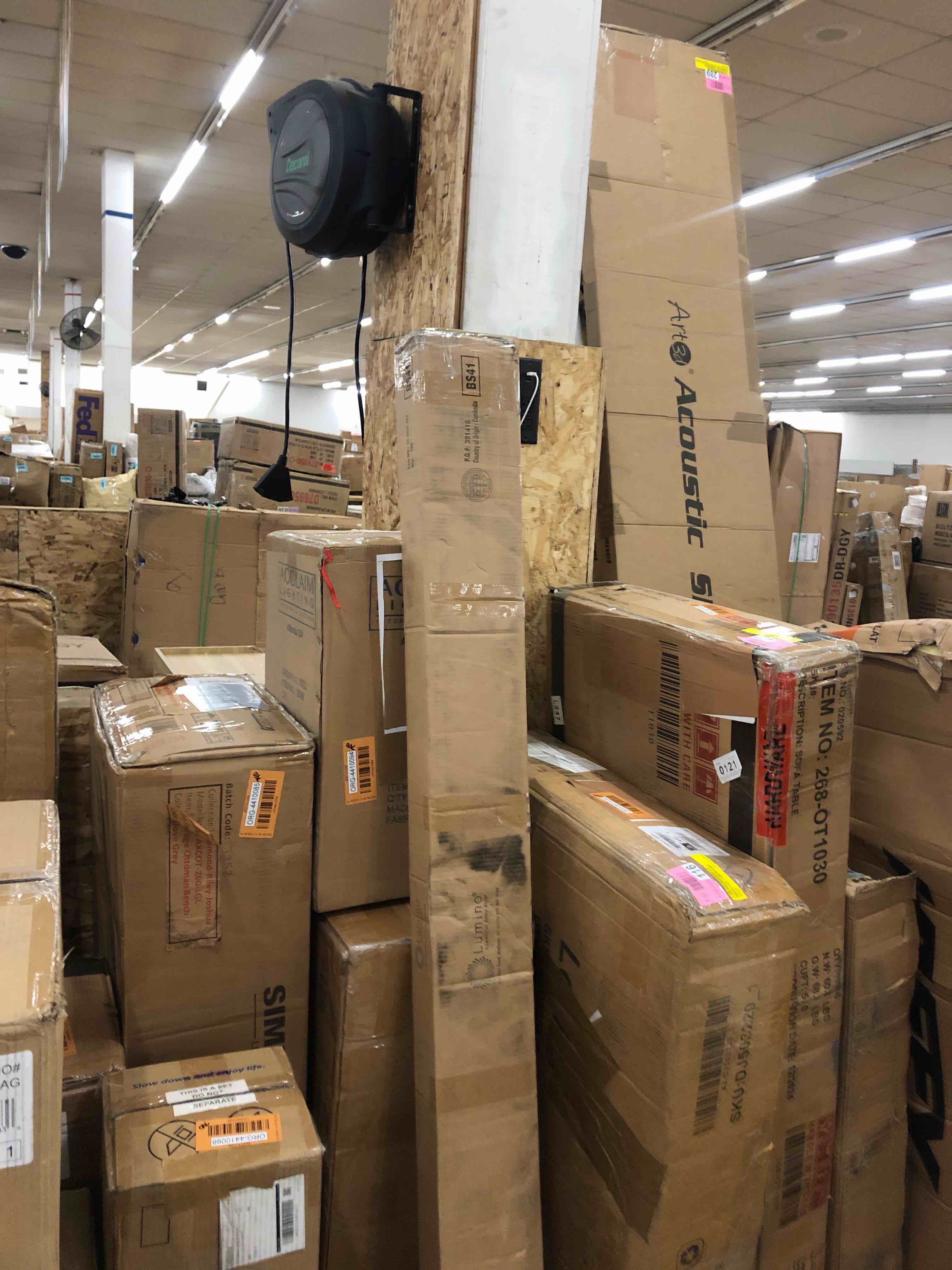 https://s3.amazonaws.com/lotting-images-prod/phillipi/BLU4407356_1747936566671.jpeg