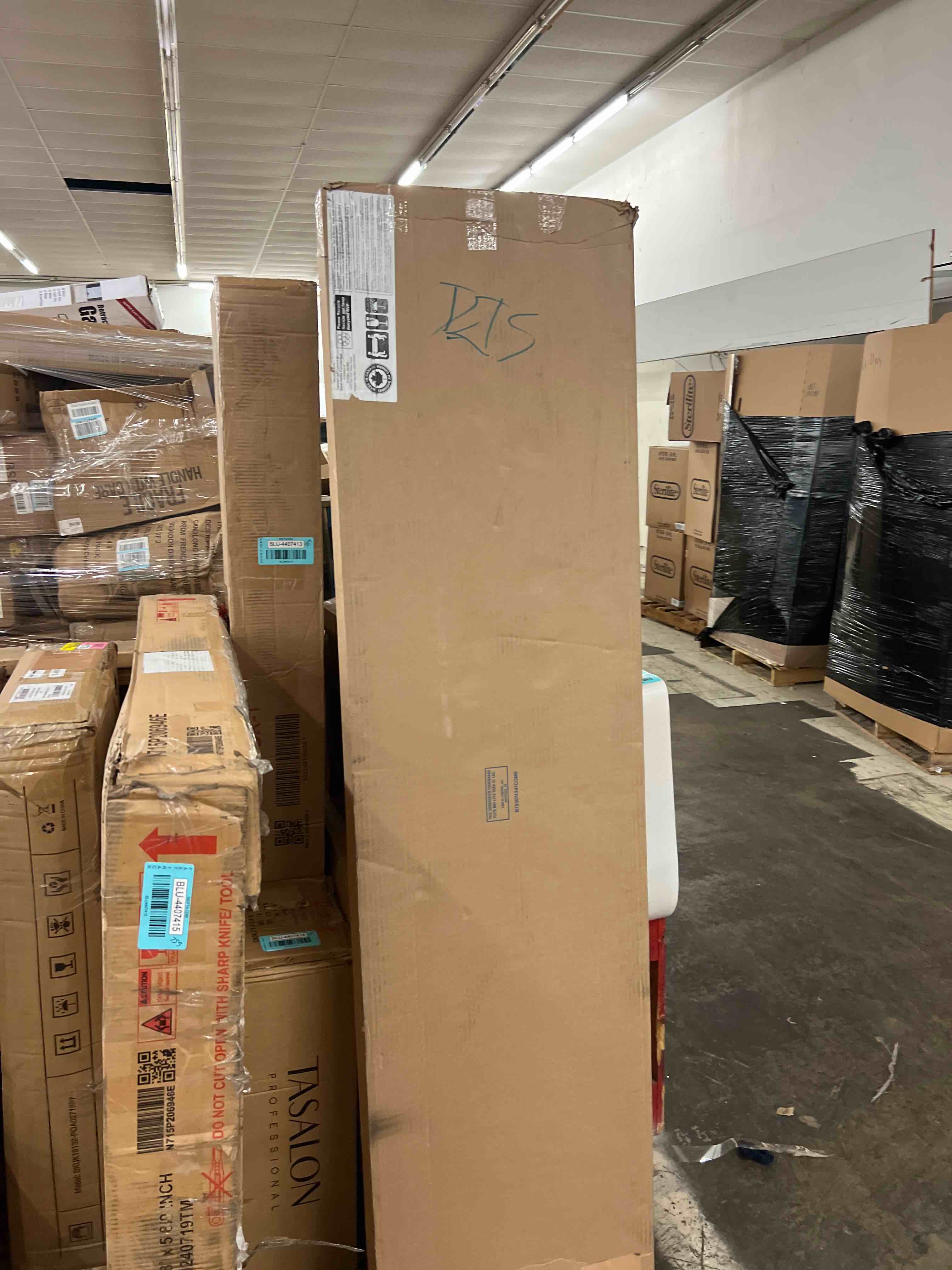 https://s3.amazonaws.com/lotting-images-prod/phillipi/BLU4407416_1748280317537.jpeg