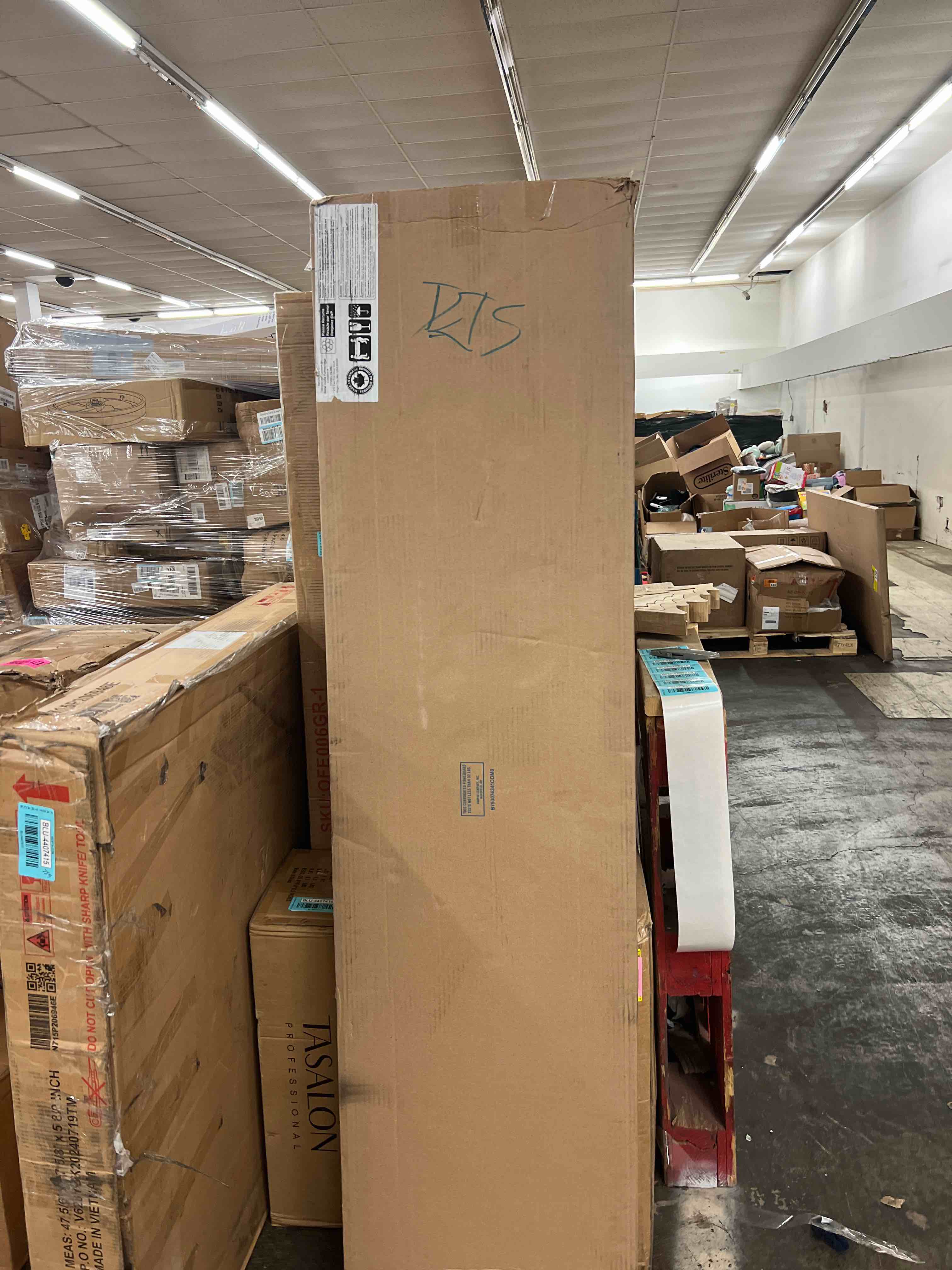 https://s3.amazonaws.com/lotting-images-prod/phillipi/BLU4407416_1748280320351.jpeg