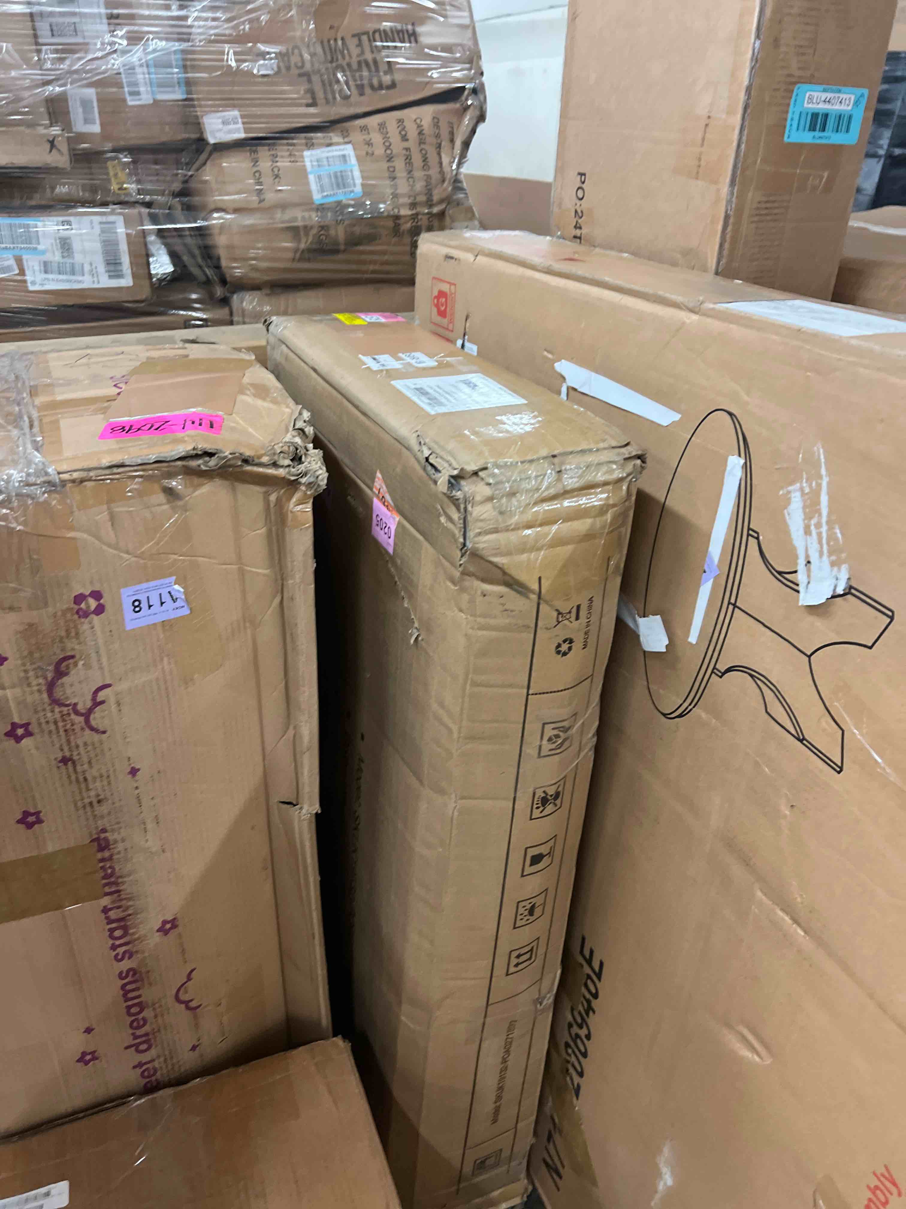 https://s3.amazonaws.com/lotting-images-prod/phillipi/BLU4407417_1748280449907.jpeg