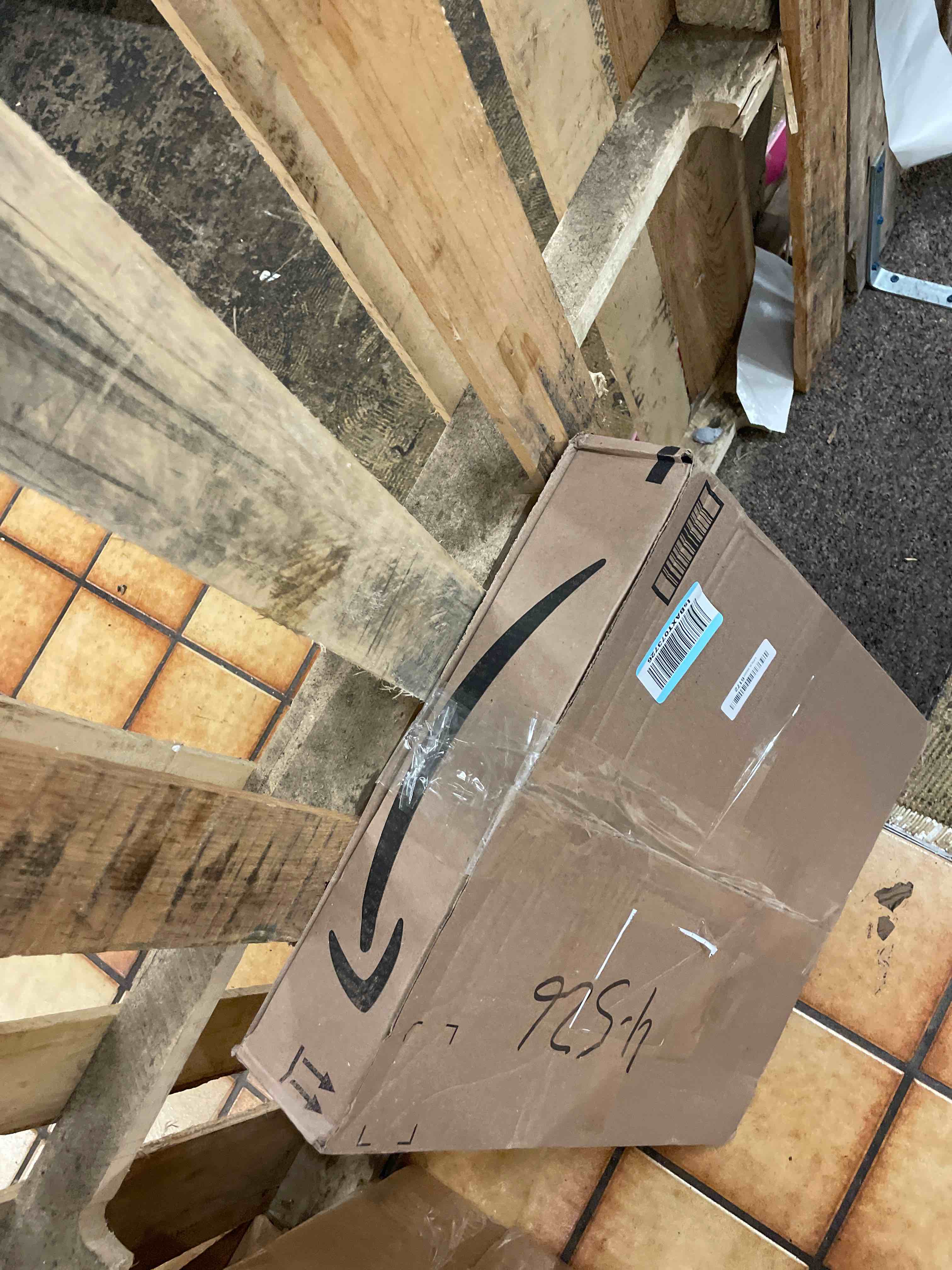 https://s3.amazonaws.com/lotting-images-prod/phillipi/BLU4407464_1751496391941.jpeg
