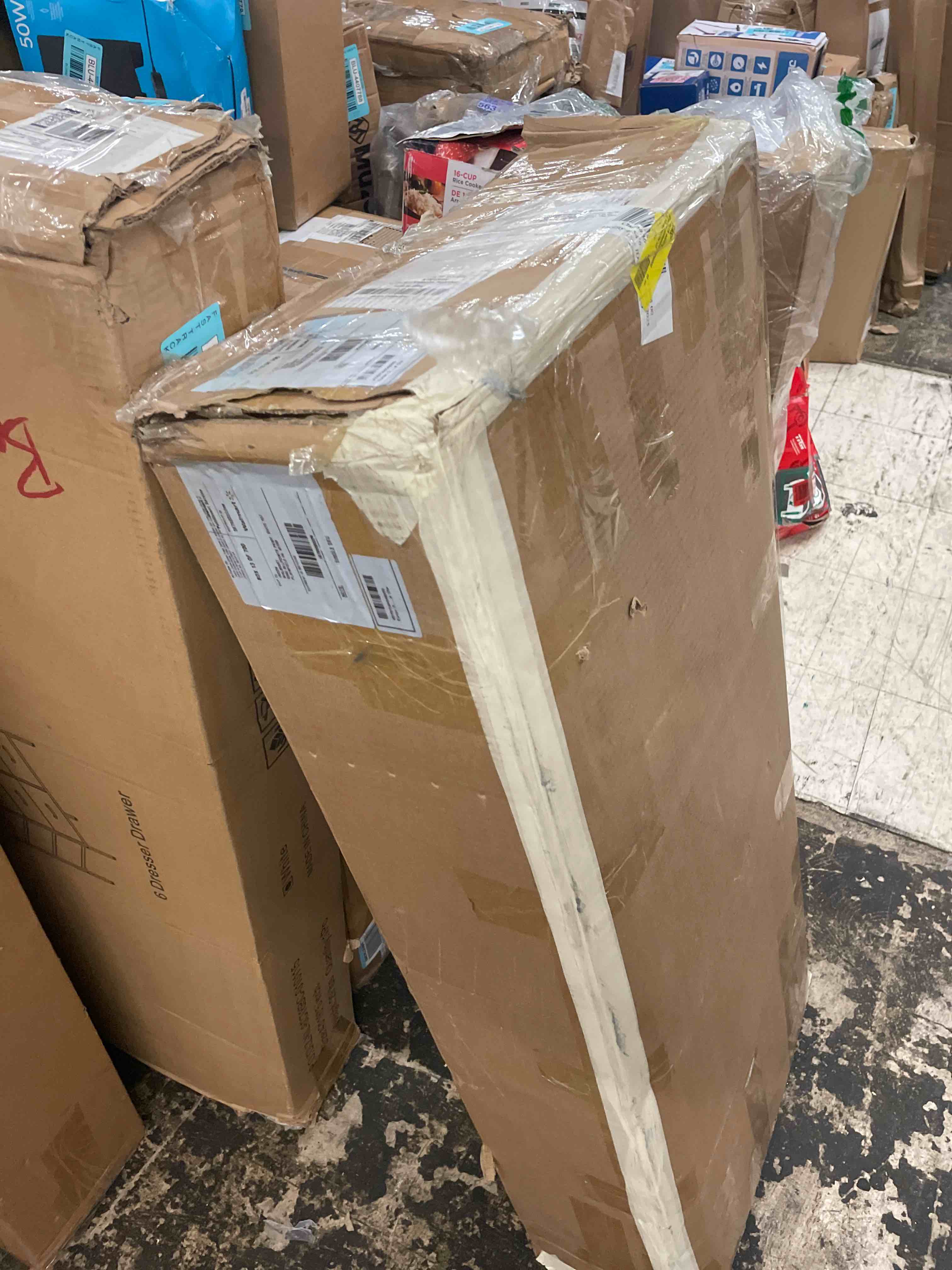 https://s3.amazonaws.com/lotting-images-prod/phillipi/BLU4407766_1752099944588.jpeg