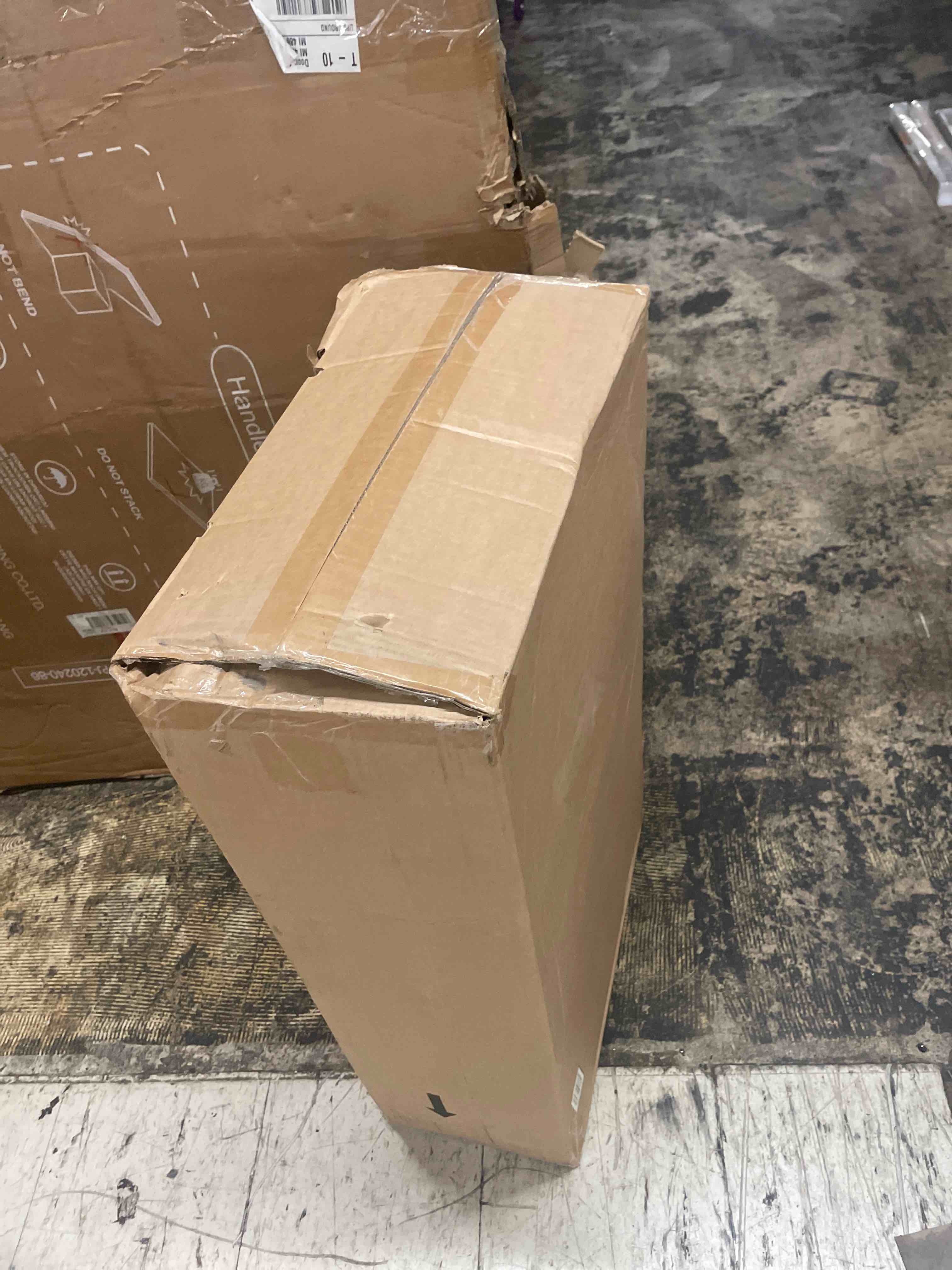 https://s3.amazonaws.com/lotting-images-prod/phillipi/BLU4407817_1752088988880.jpeg