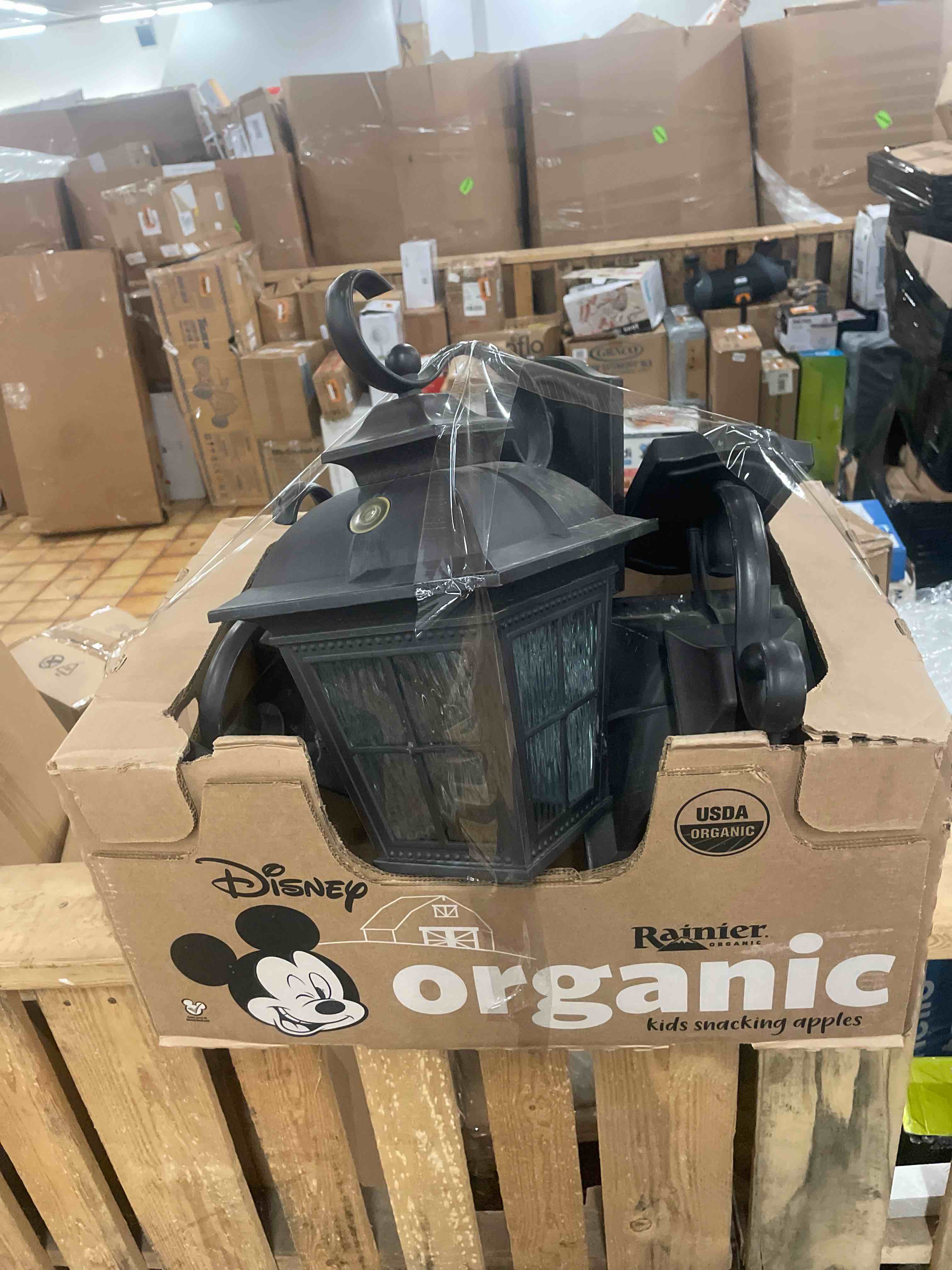 https://s3.amazonaws.com/lotting-images-prod/phillipi/BLU4407913_1752260041691.jpeg