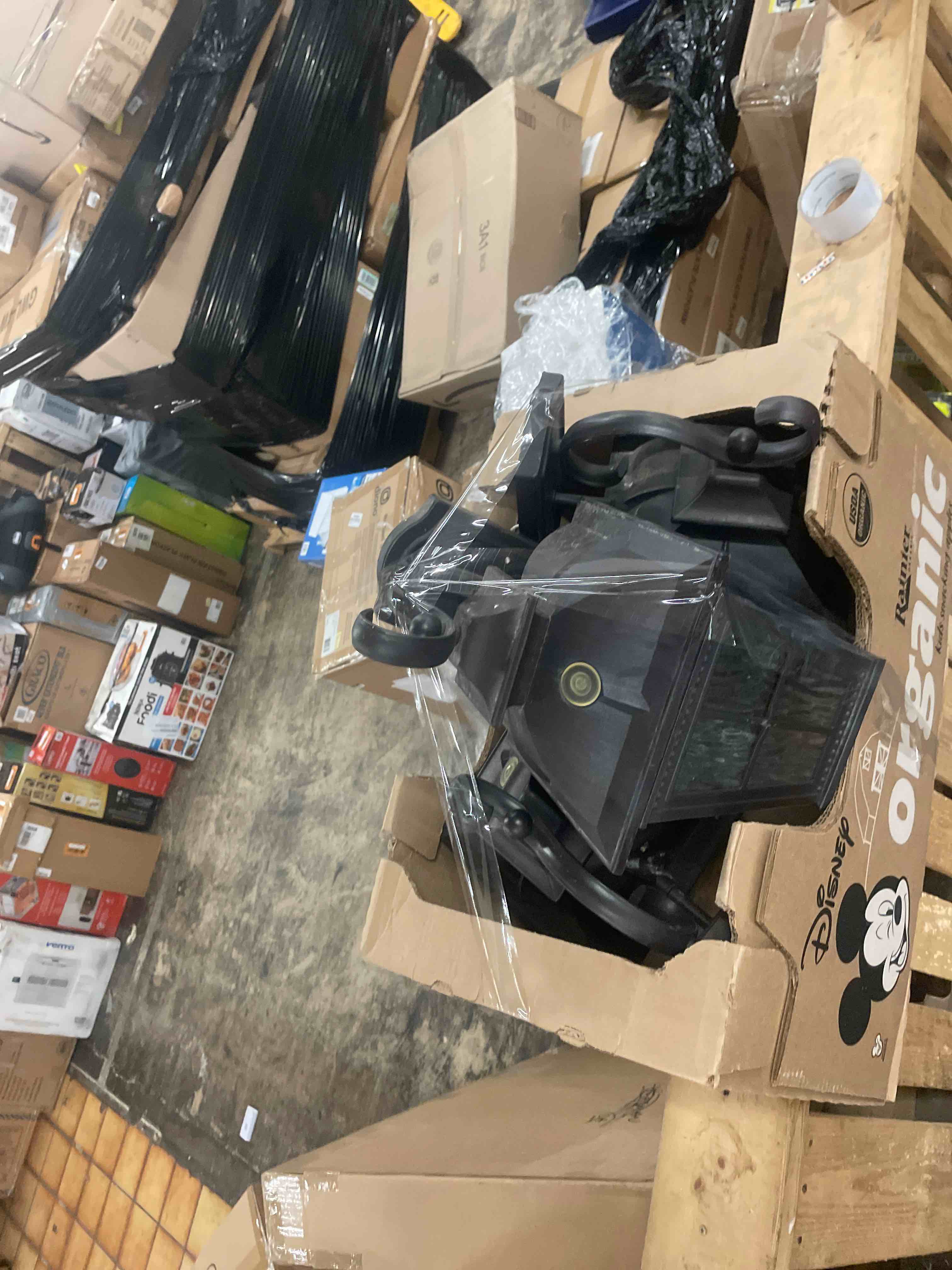 https://s3.amazonaws.com/lotting-images-prod/phillipi/BLU4407913_1752260043107.jpeg