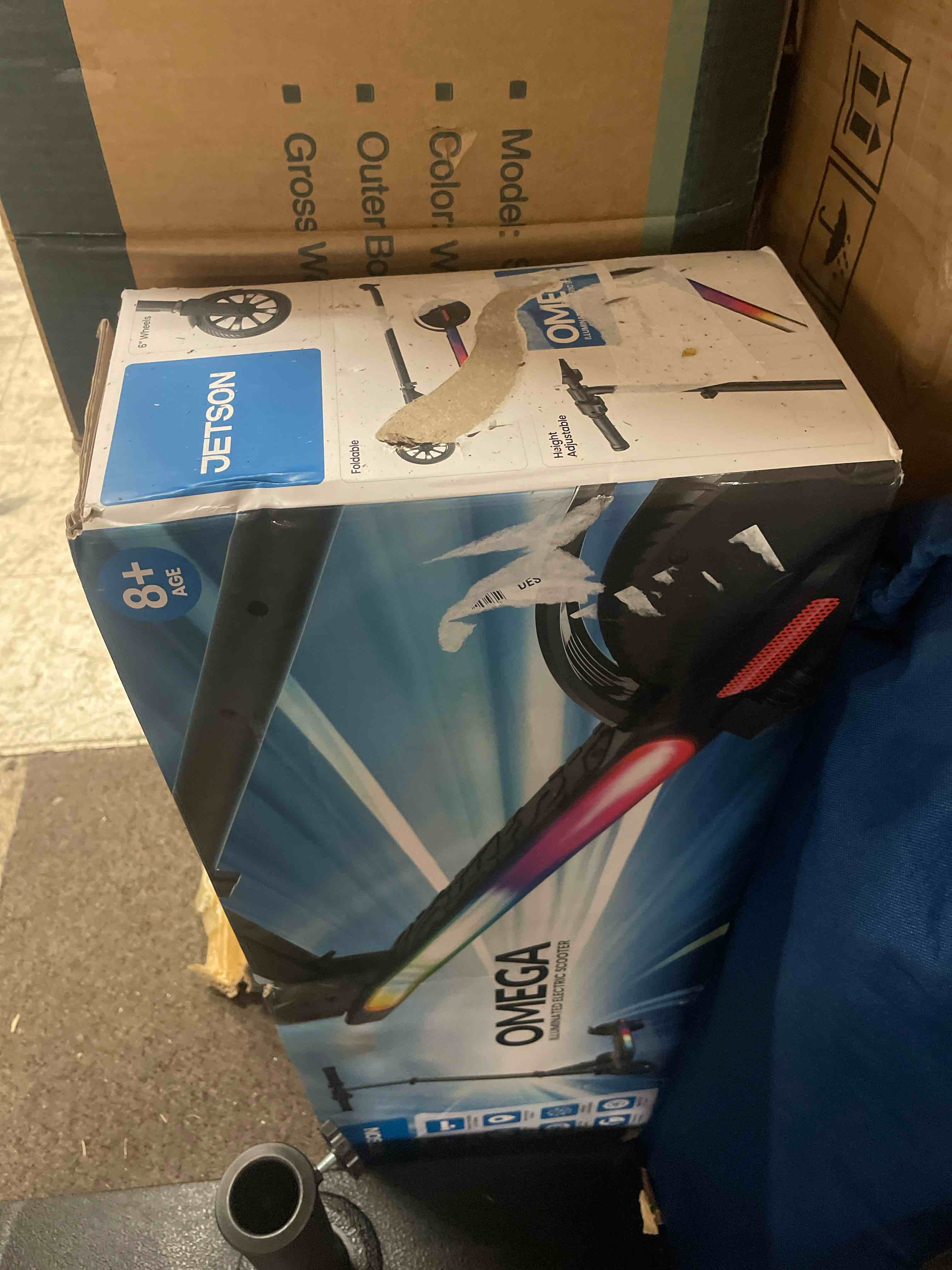 https://s3.amazonaws.com/lotting-images-prod/phillipi/BLU4407973_1752200197610.jpeg