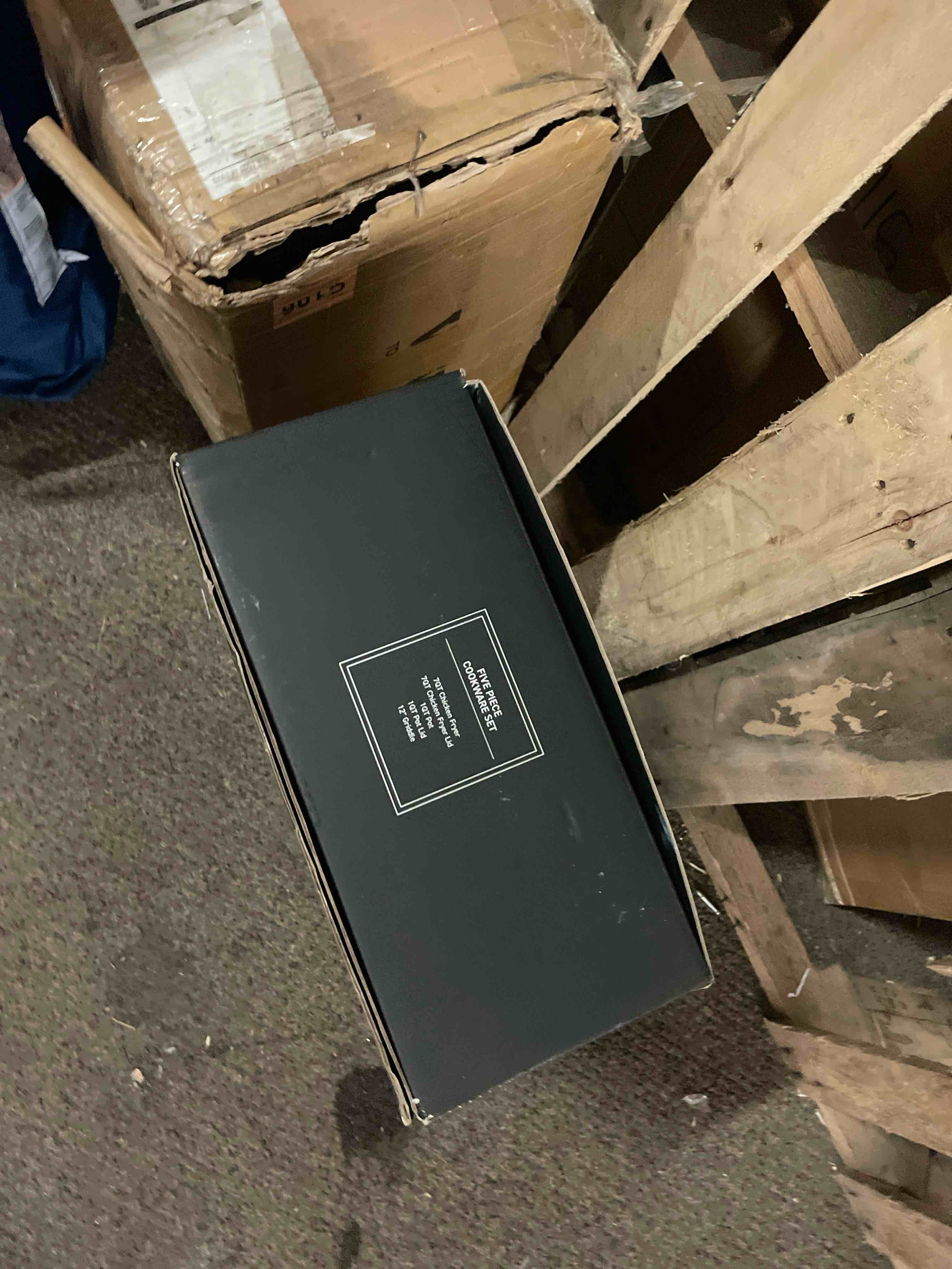 https://s3.amazonaws.com/lotting-images-prod/phillipi/BLU4407975_1752200667639.jpeg