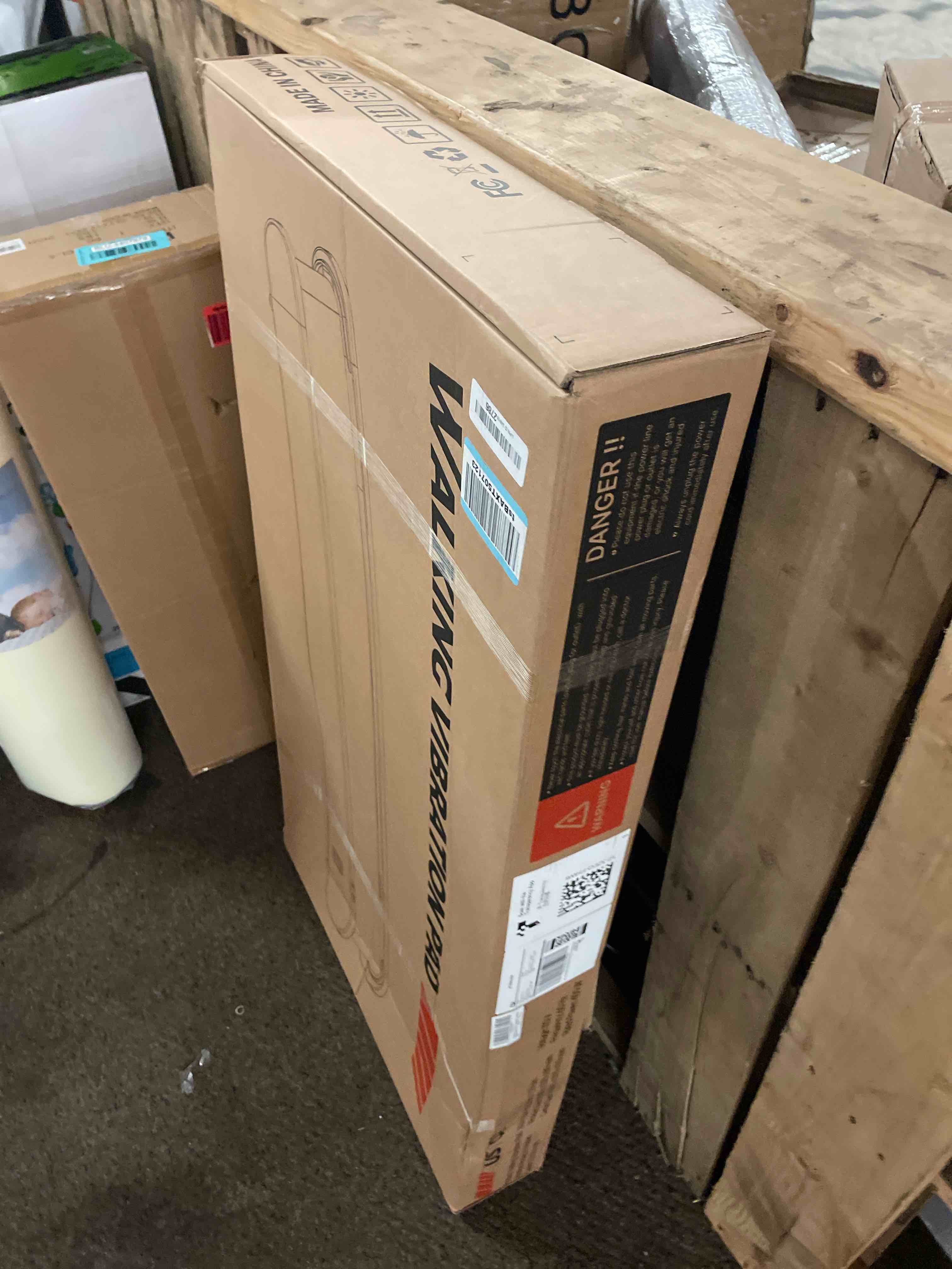 https://s3.amazonaws.com/lotting-images-prod/phillipi/BLU4407981_1752201491882.jpeg