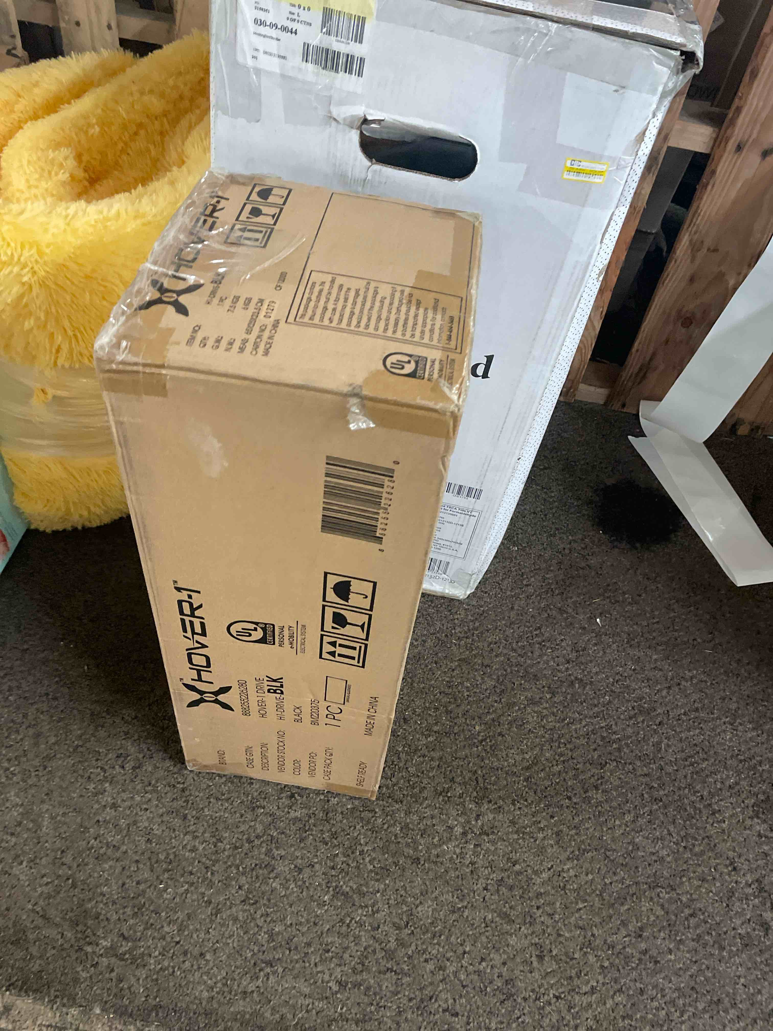 https://s3.amazonaws.com/lotting-images-prod/phillipi/BLU4408011_1752205834968.jpeg
