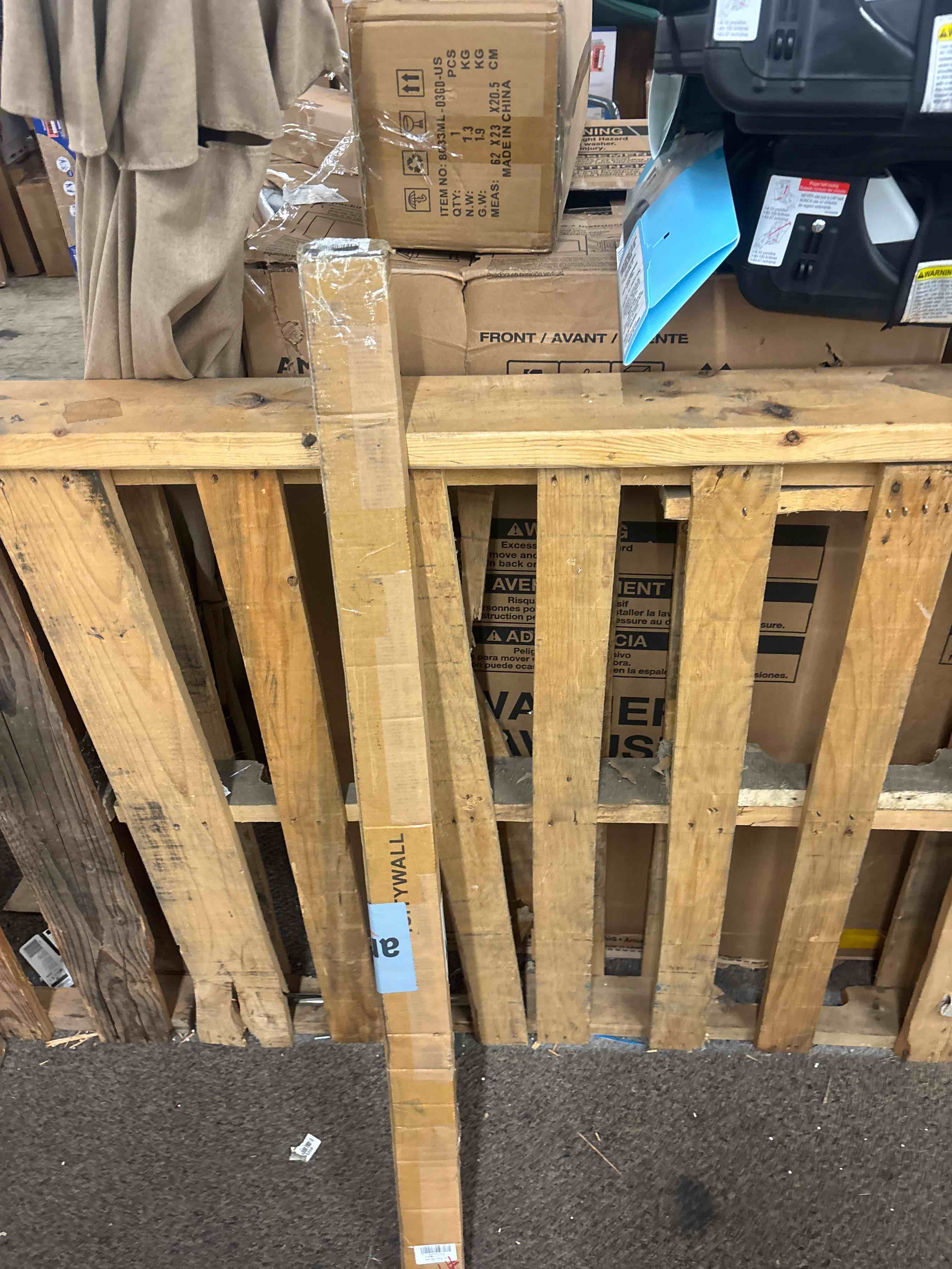 https://s3.amazonaws.com/lotting-images-prod/phillipi/BLU4408020_1752237602835.jpeg
