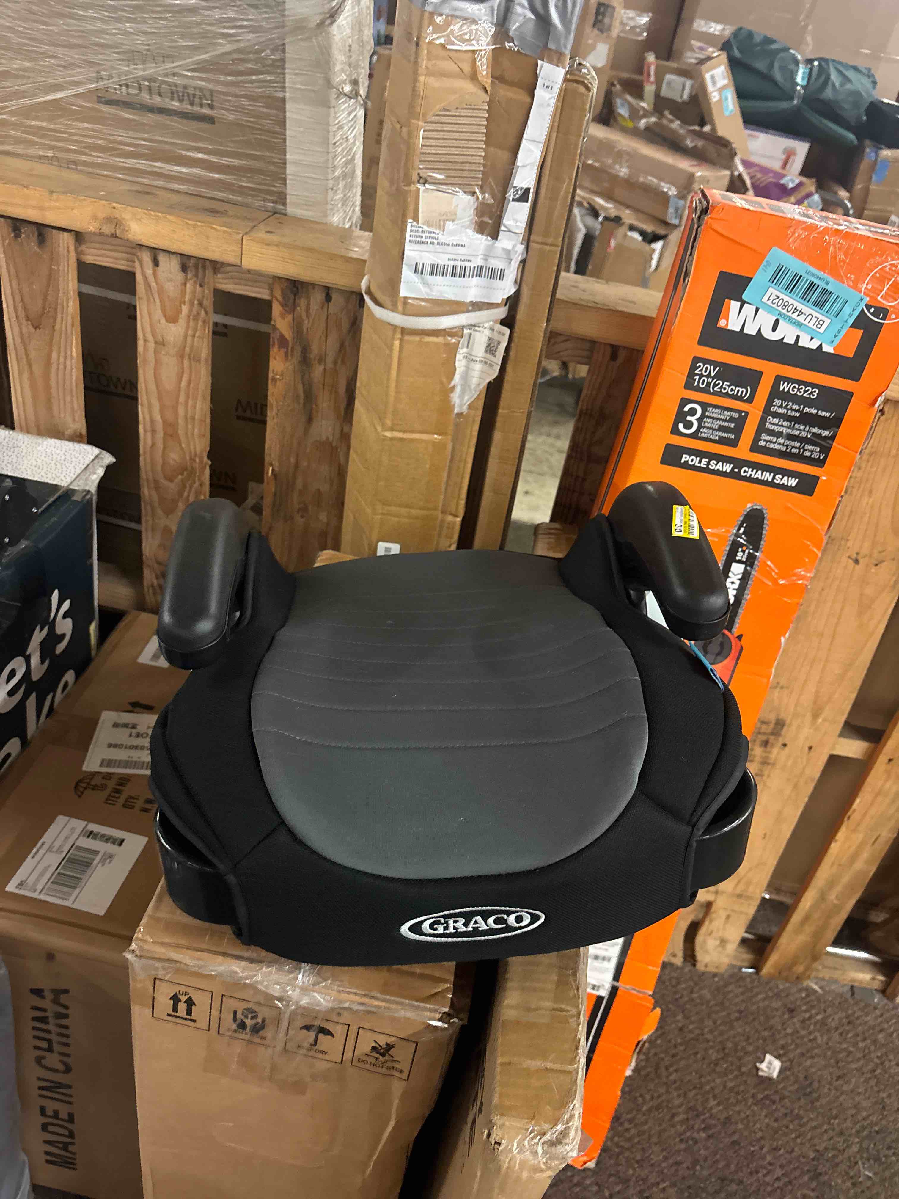 https://s3.amazonaws.com/lotting-images-prod/phillipi/BLU4408022_1752238827597.jpeg