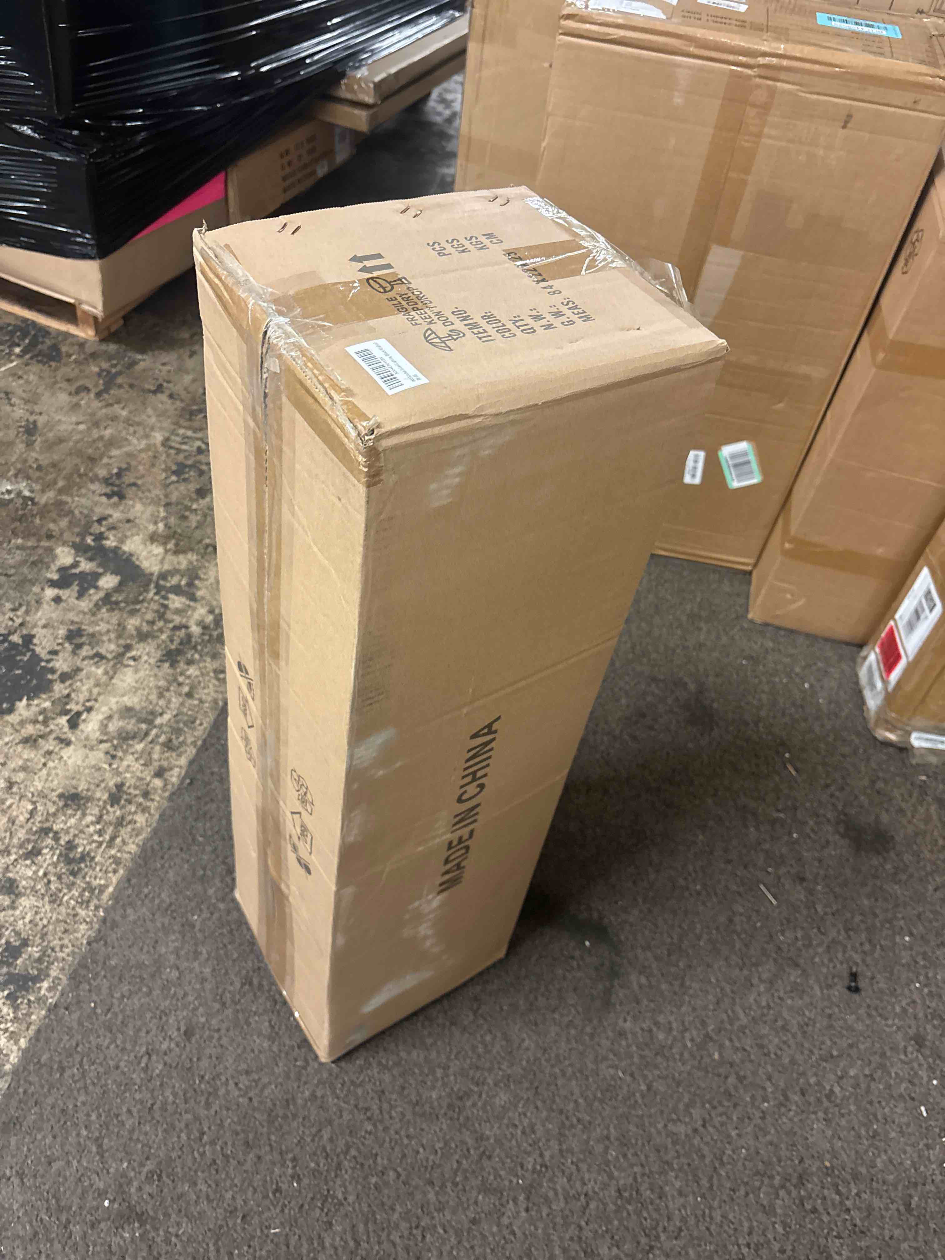 https://s3.amazonaws.com/lotting-images-prod/phillipi/BLU4408031_1752239665624.jpeg