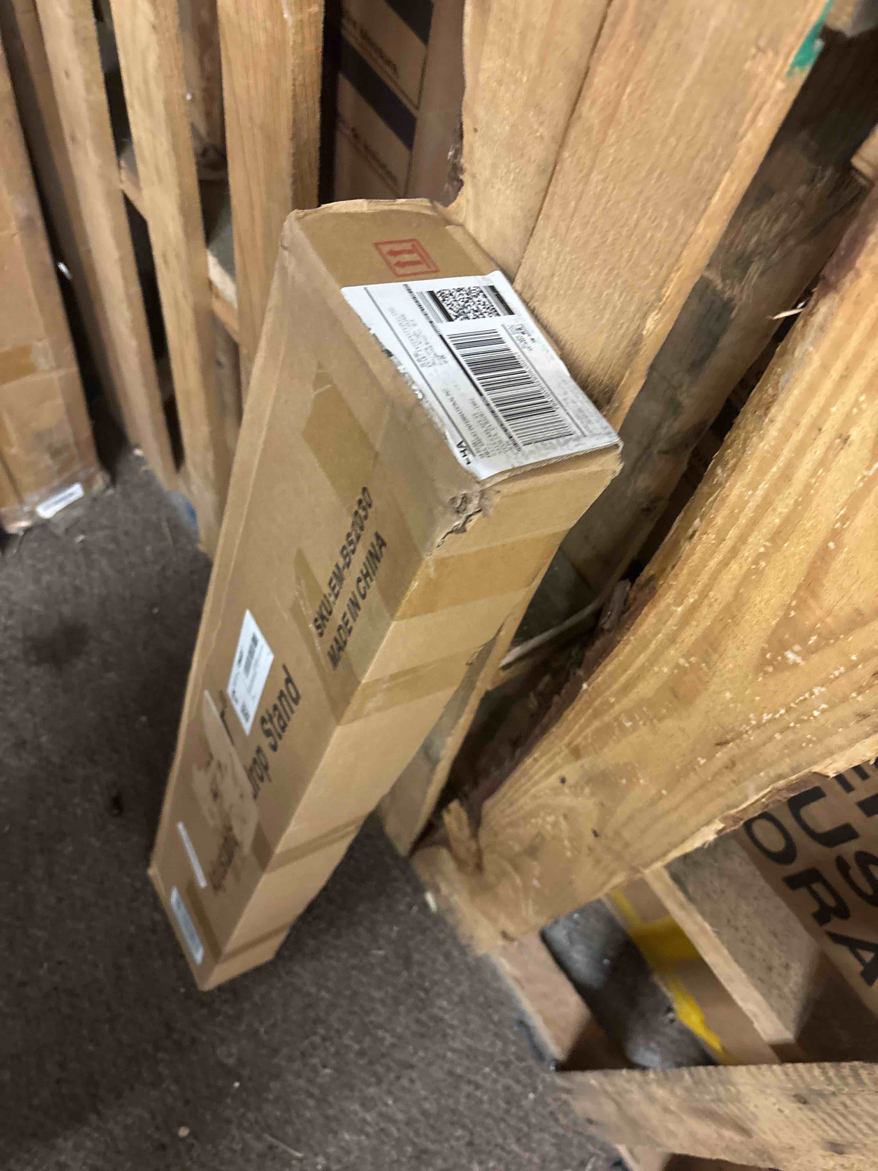 https://s3.amazonaws.com/lotting-images-prod/phillipi/BLU4408032_1752239816679.jpeg