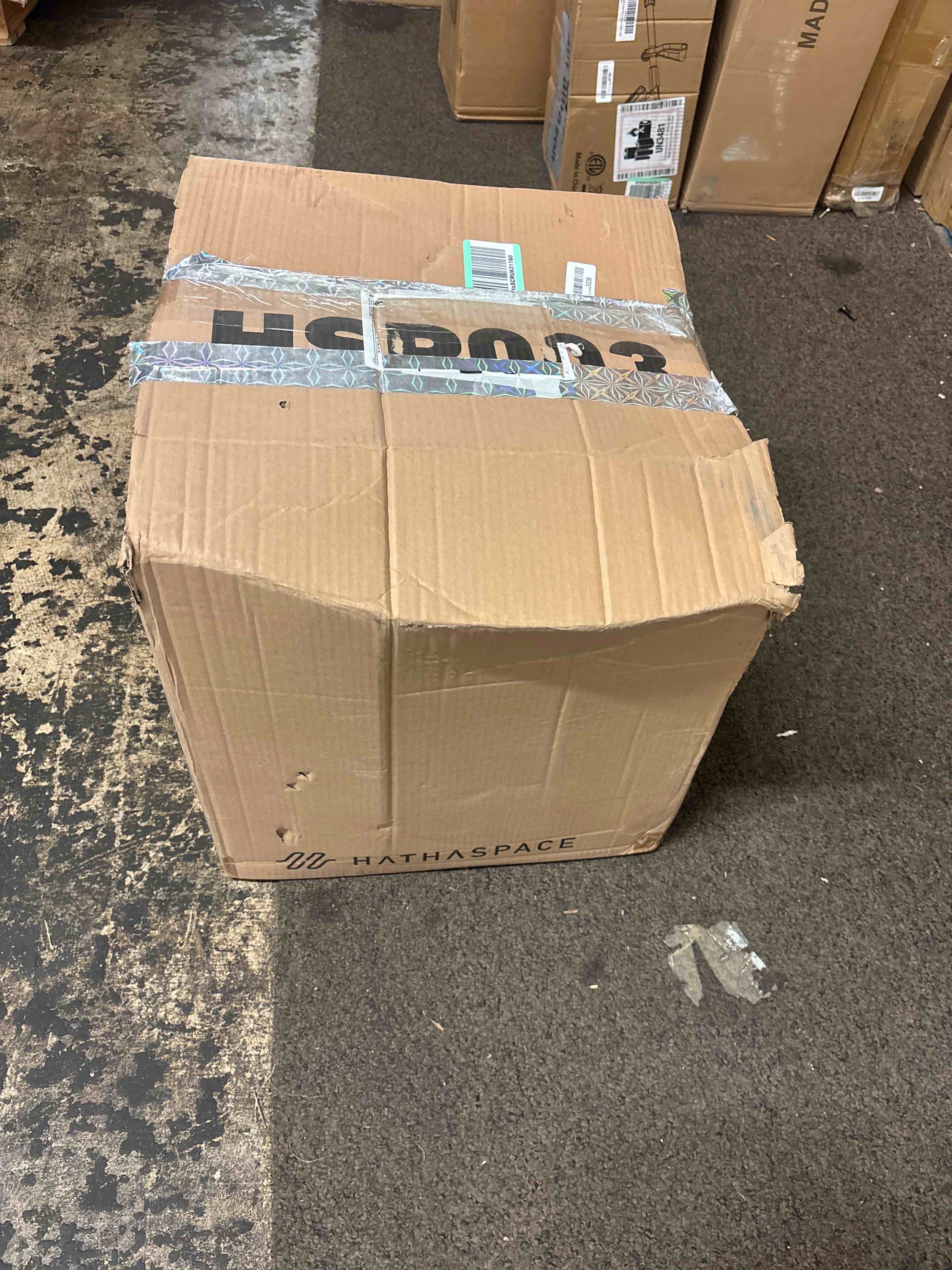 https://s3.amazonaws.com/lotting-images-prod/phillipi/BLU4408034_1752240091399.jpeg