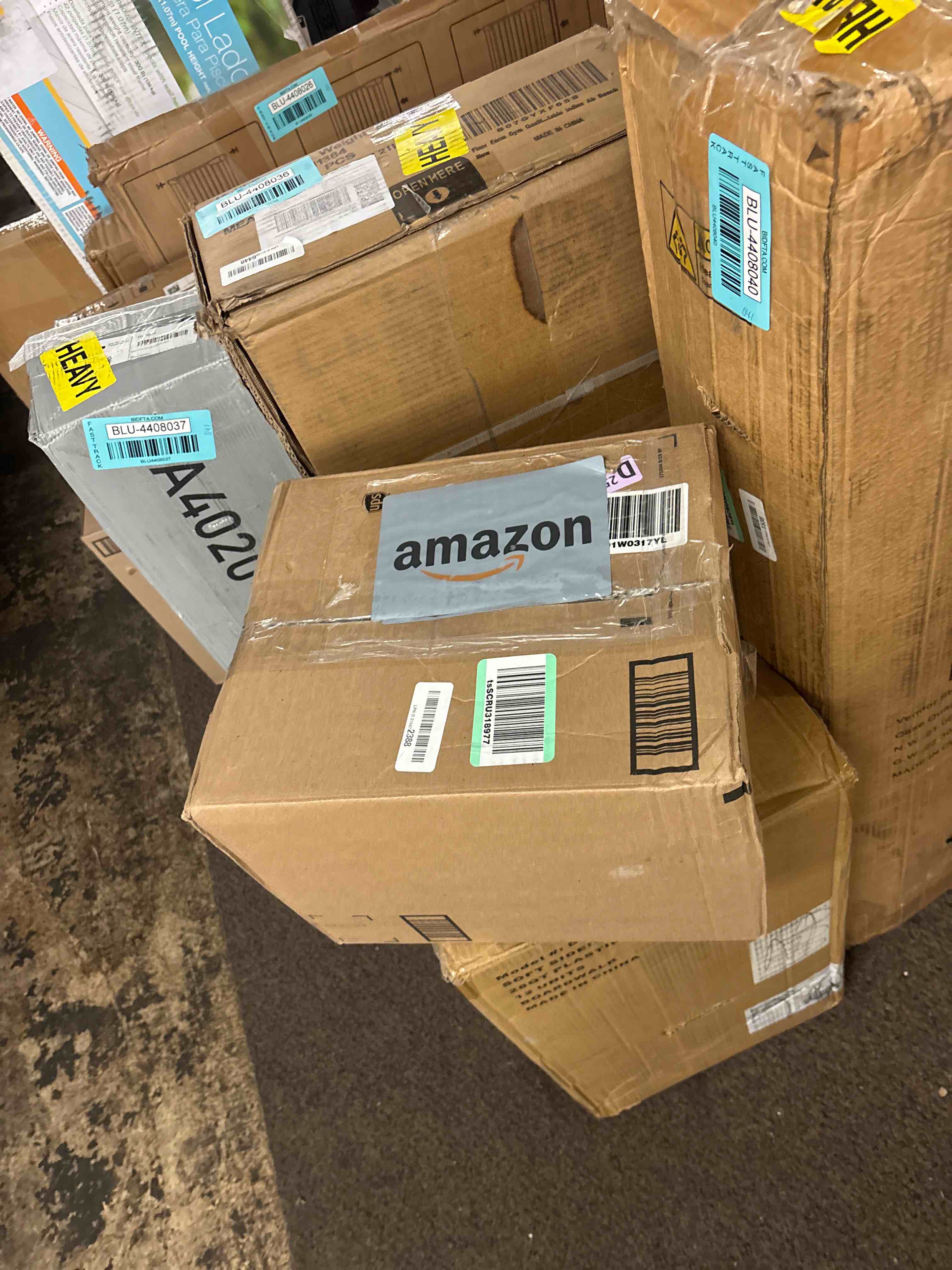 https://s3.amazonaws.com/lotting-images-prod/phillipi/BLU4408043_1752241166063.jpeg