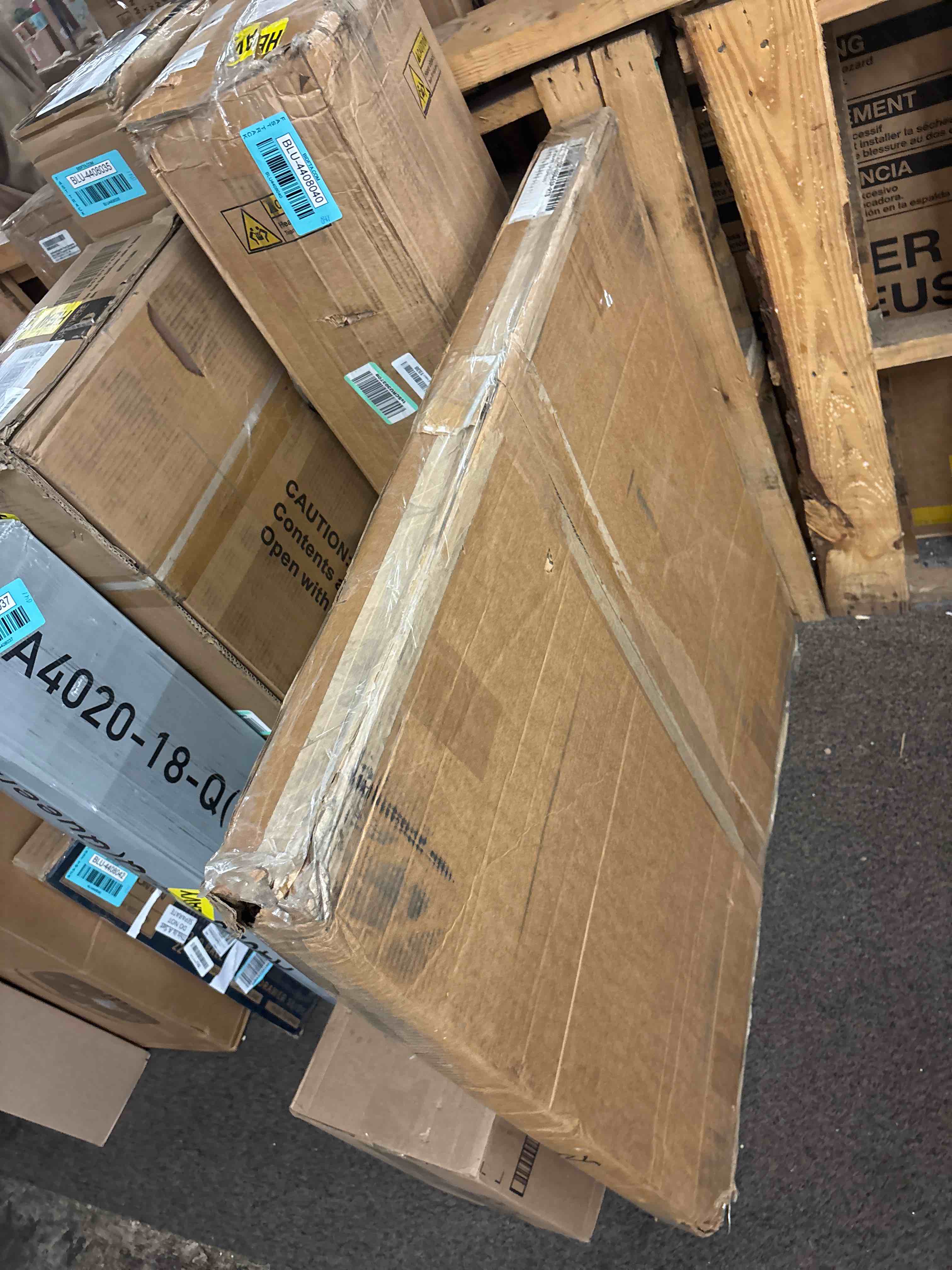 https://s3.amazonaws.com/lotting-images-prod/phillipi/BLU4408044_1752241334531.jpeg