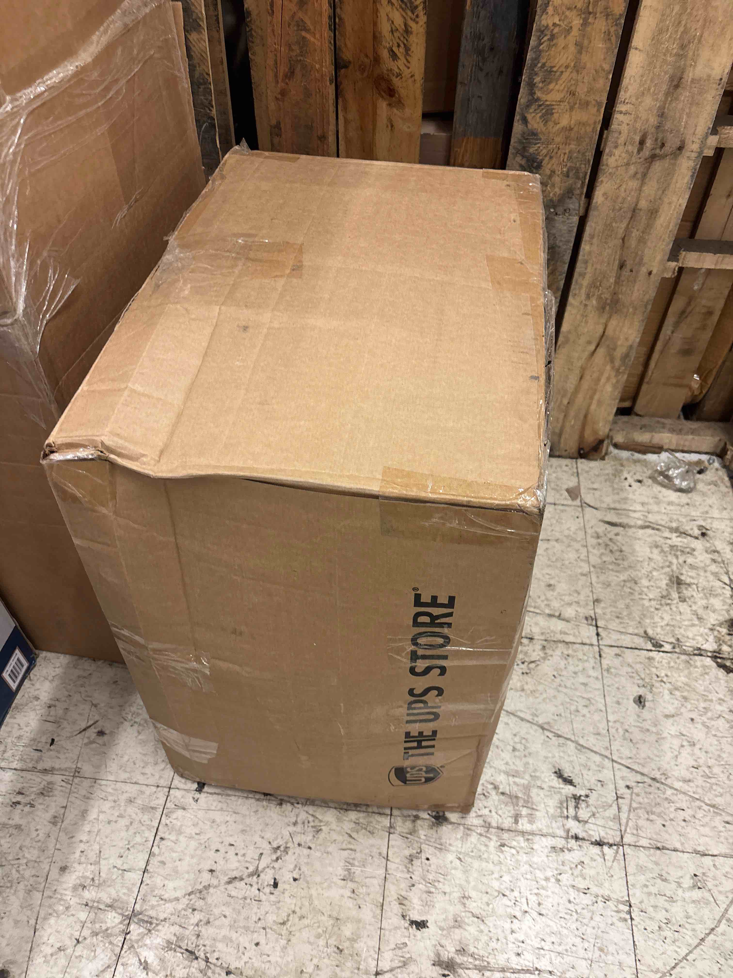 https://s3.amazonaws.com/lotting-images-prod/phillipi/BLU4408263_1752778114923.jpeg