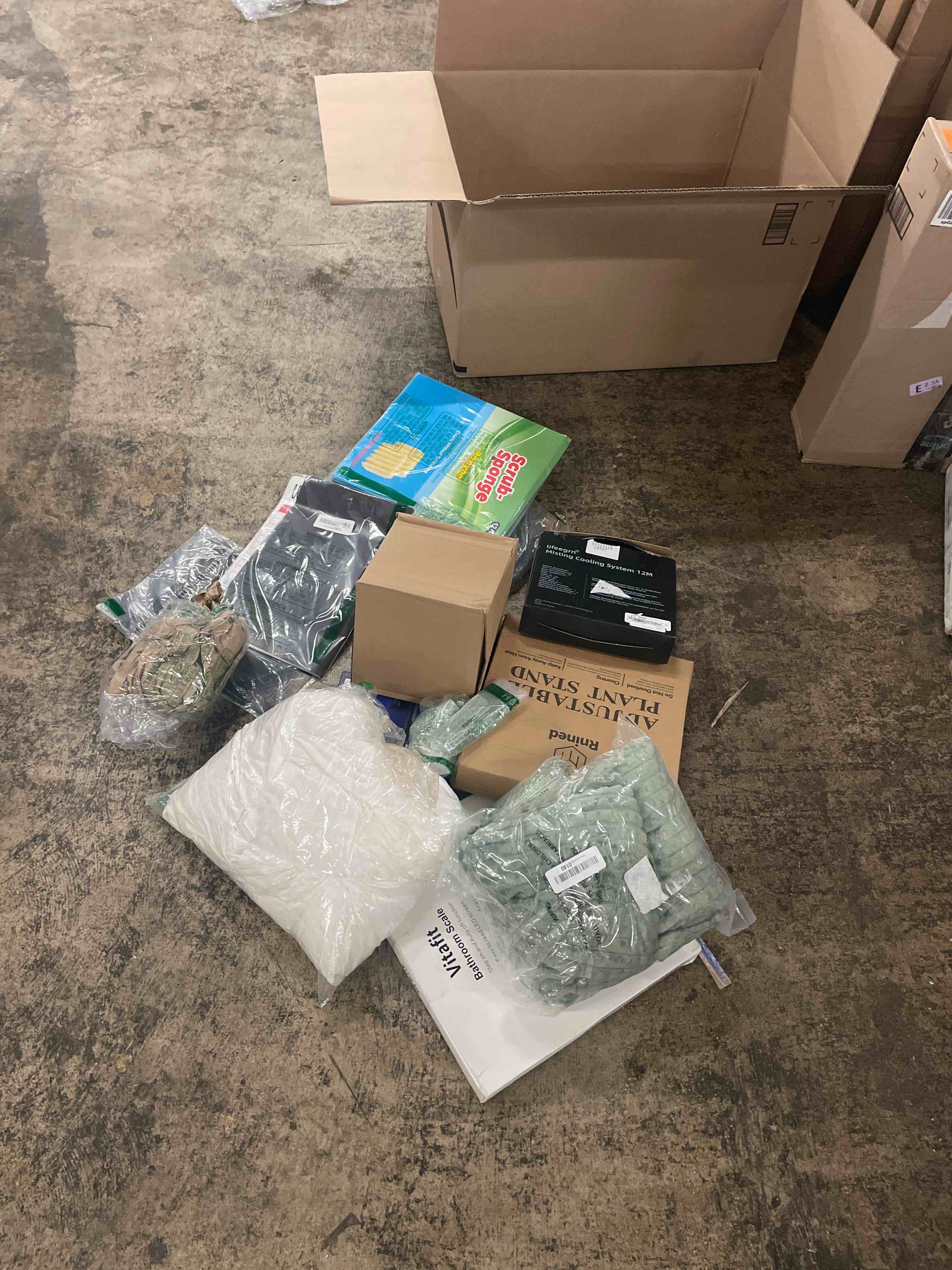 https://s3.amazonaws.com/lotting-images-prod/phillipi/BLU4408280_1754468727726.jpeg