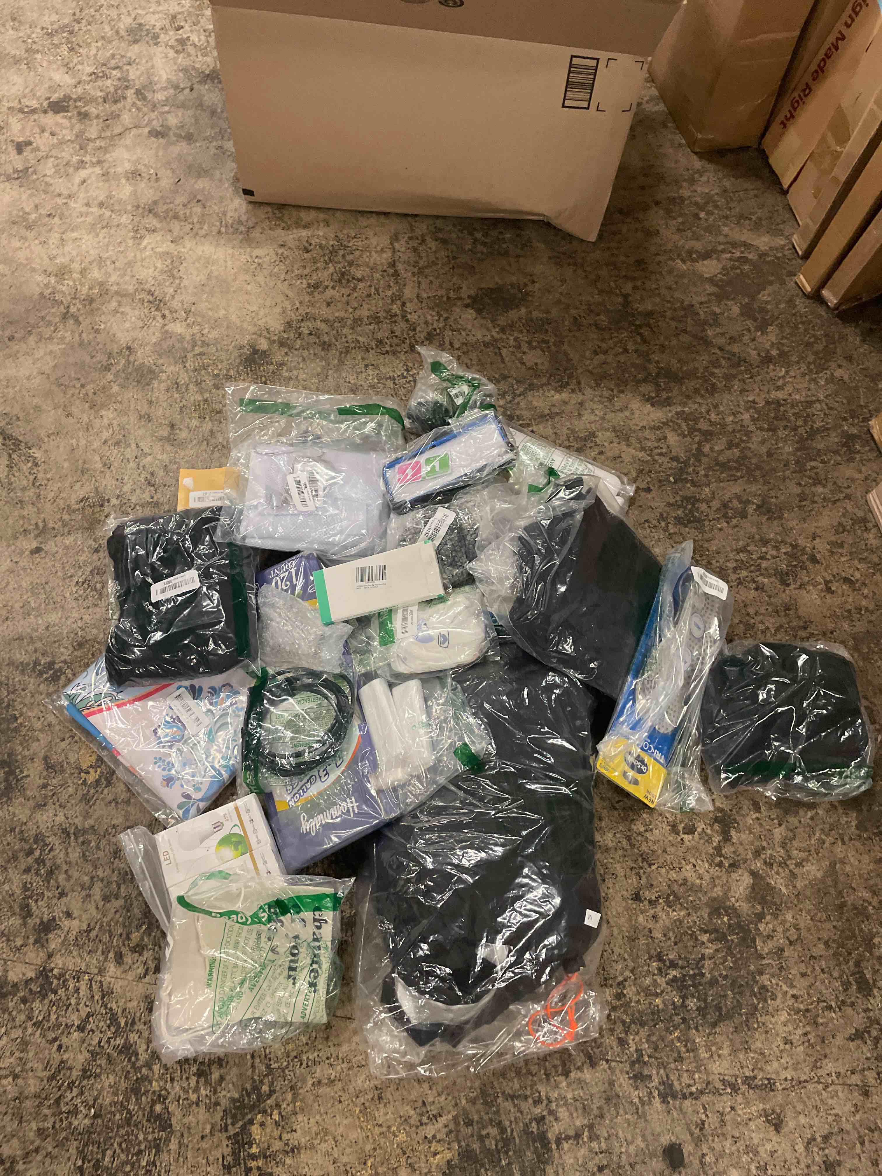 https://s3.amazonaws.com/lotting-images-prod/phillipi/BLU4408286_1754469346264.jpeg