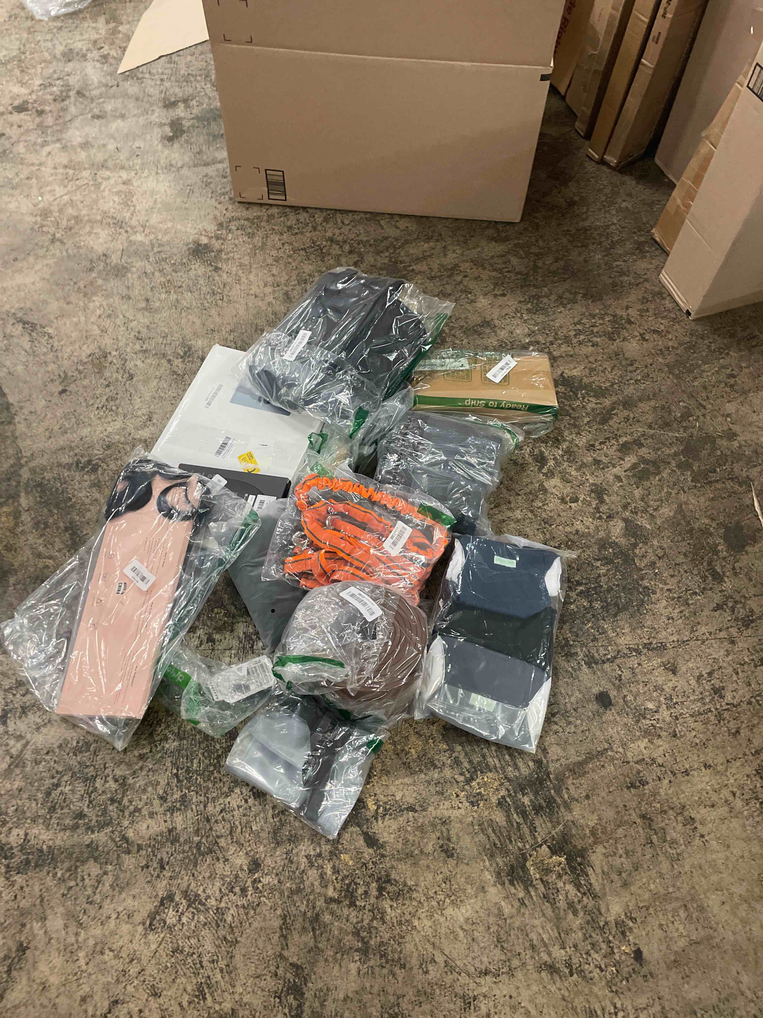 https://s3.amazonaws.com/lotting-images-prod/phillipi/BLU4408287_1754469549738.jpeg