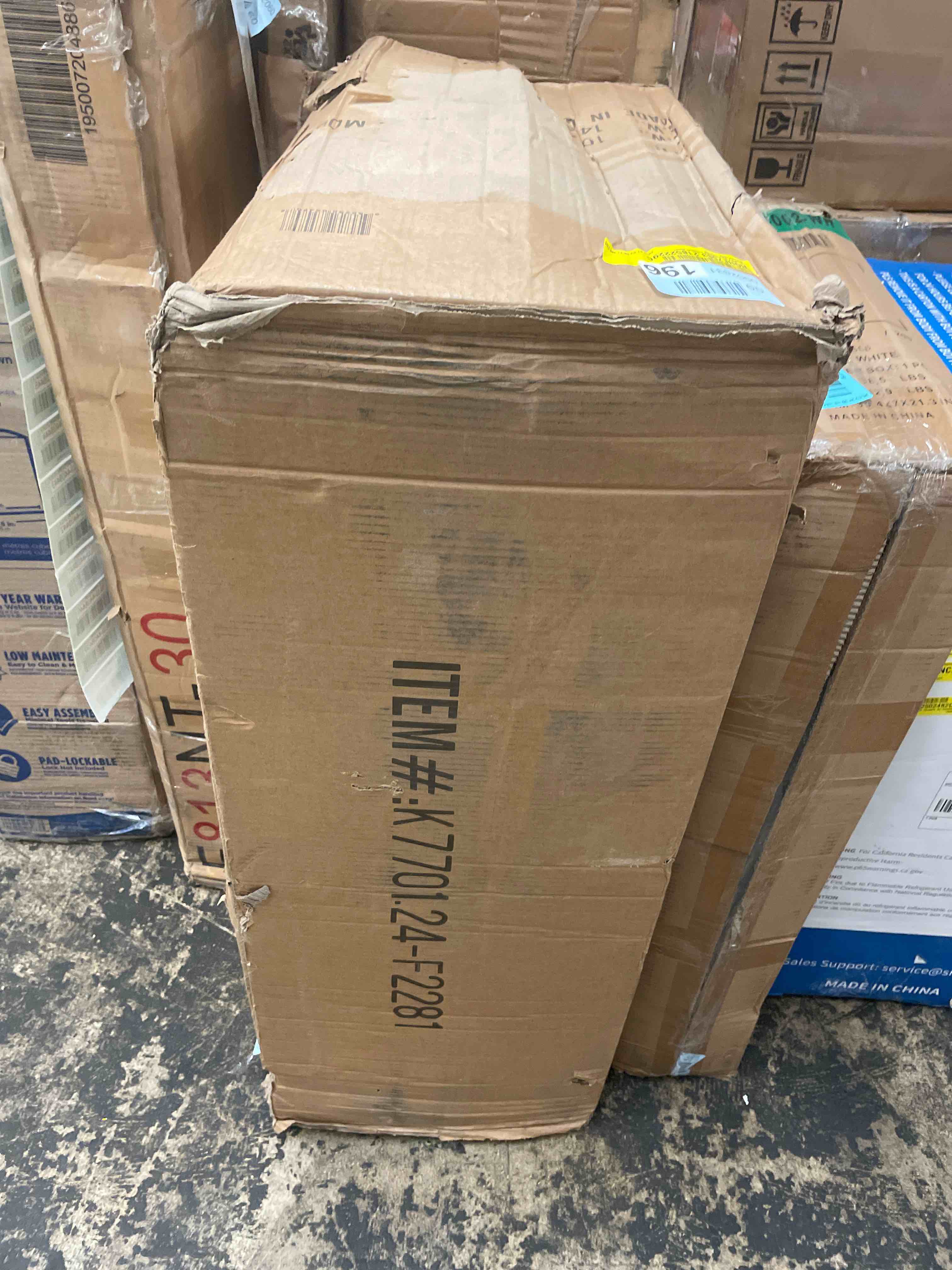 https://s3.amazonaws.com/lotting-images-prod/phillipi/BLU4408455_1753310148192.jpeg