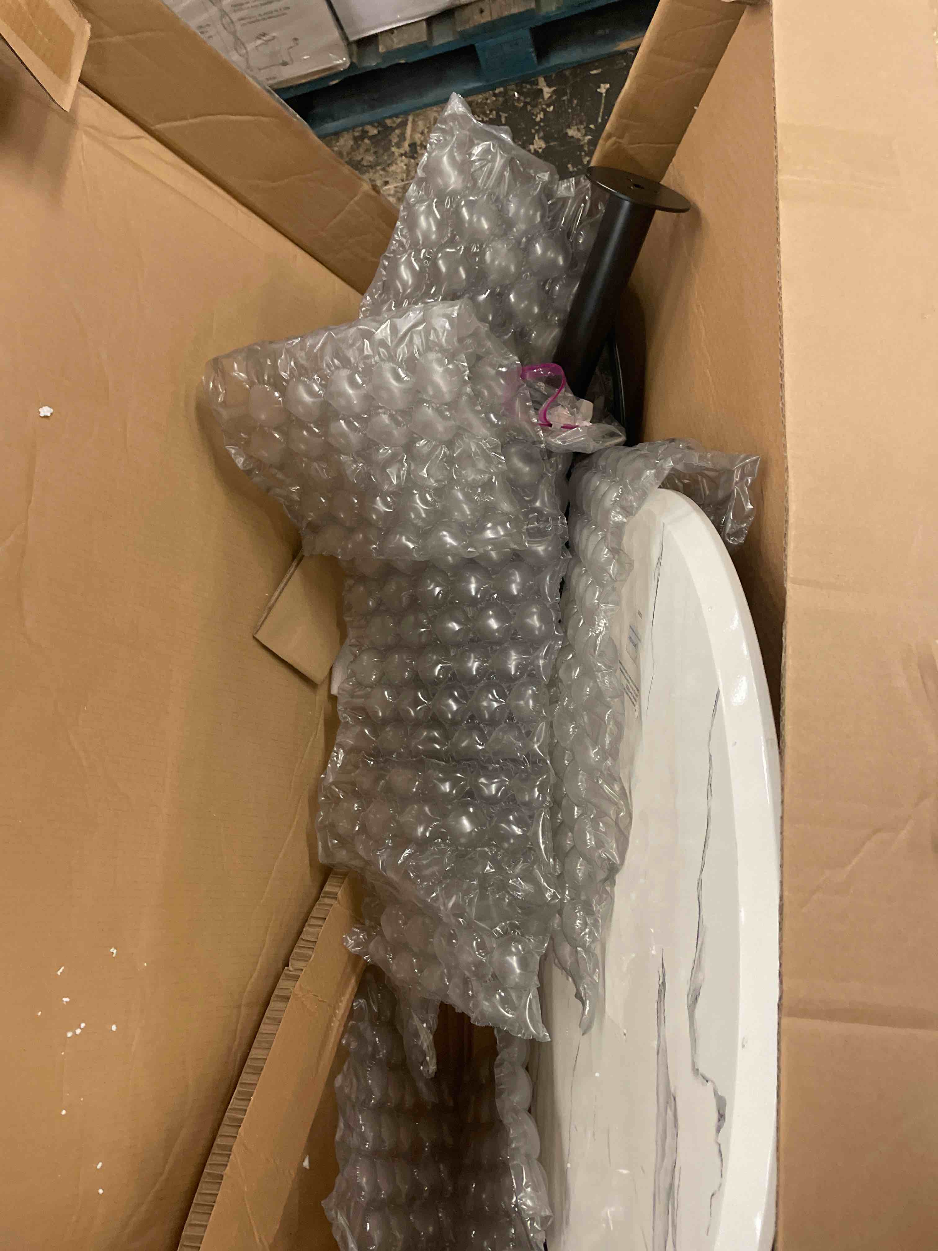 https://s3.amazonaws.com/lotting-images-prod/phillipi/BLU4408463_1753308210839.jpeg