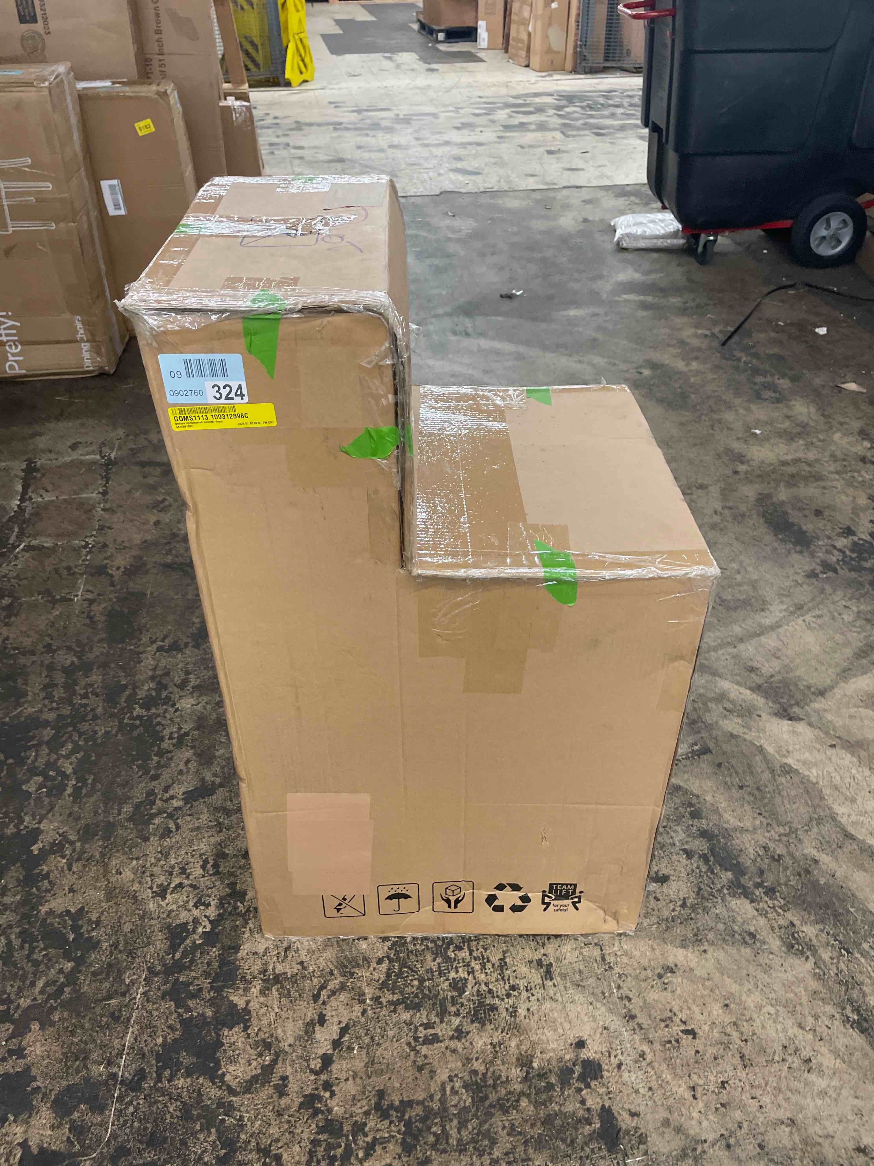 https://s3.amazonaws.com/lotting-images-prod/phillipi/BLU4408502_1753296689903.jpeg