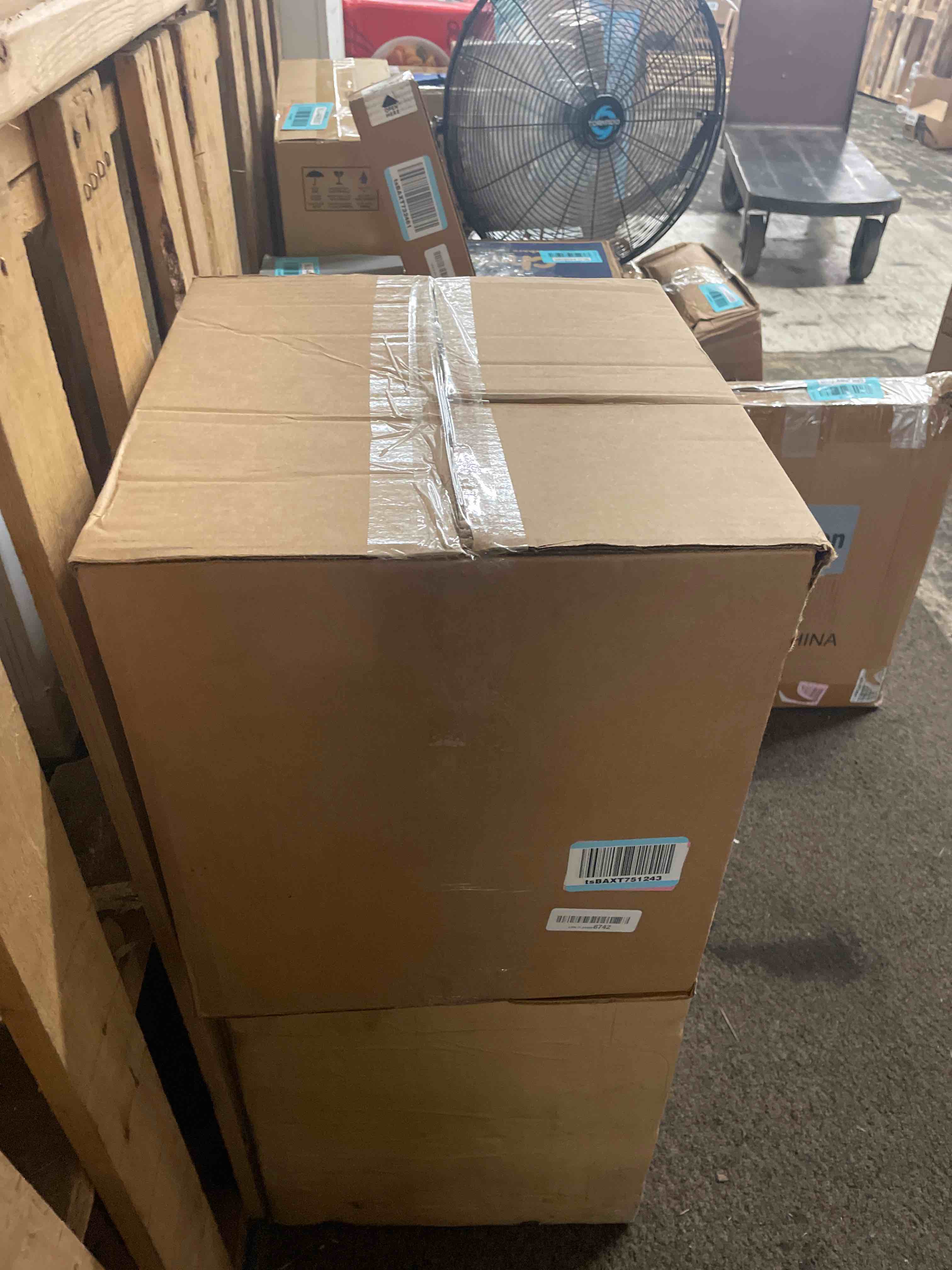 https://s3.amazonaws.com/lotting-images-prod/phillipi/BLU4408550_1753471098168.jpeg