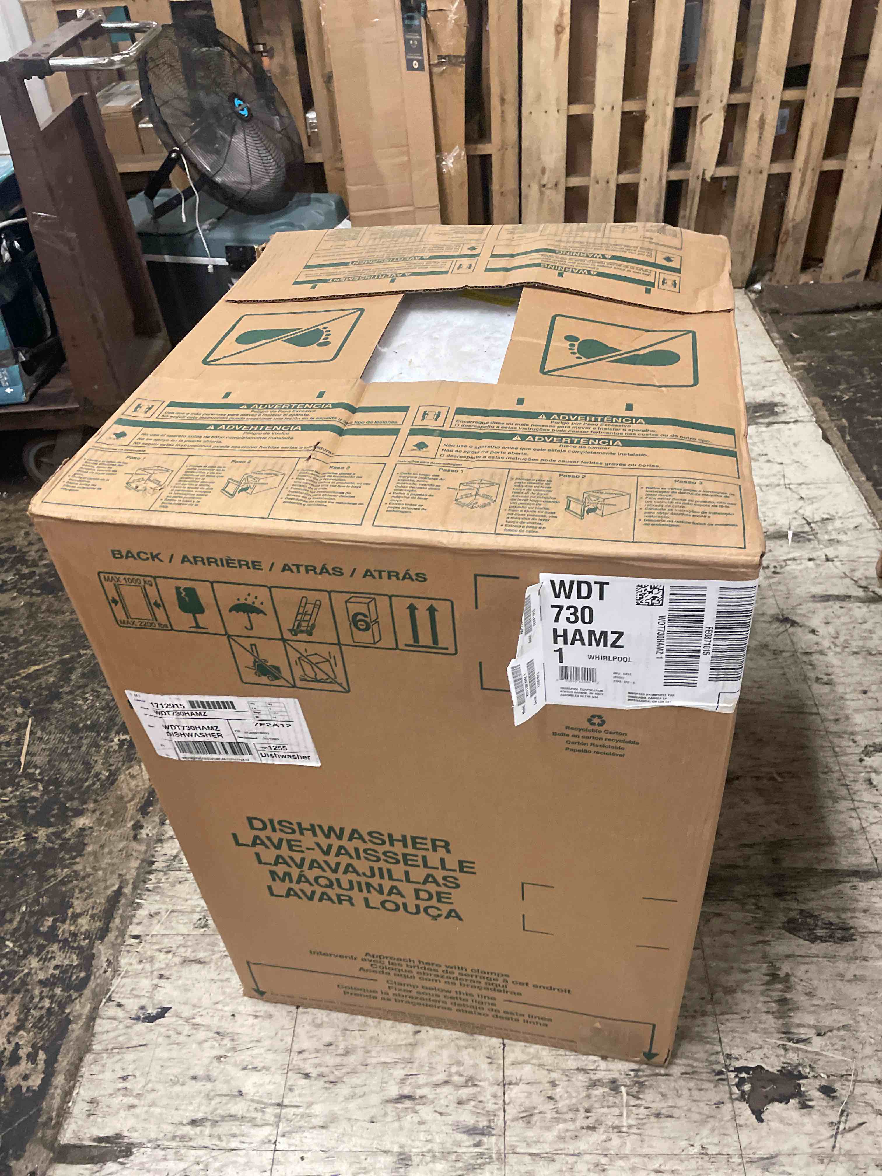 https://s3.amazonaws.com/lotting-images-prod/phillipi/BLU4408606_1753462815308.jpeg