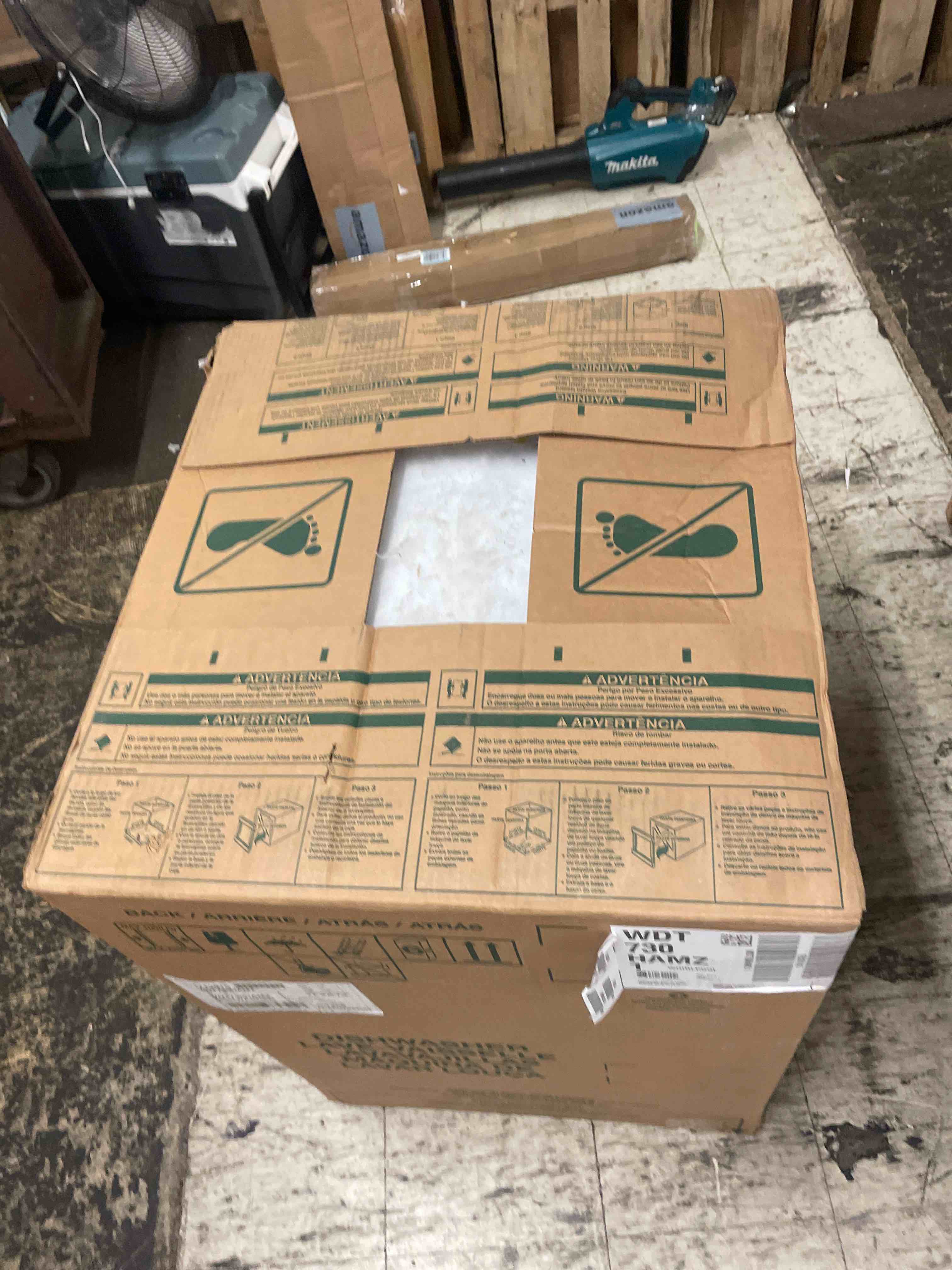 https://s3.amazonaws.com/lotting-images-prod/phillipi/BLU4408606_1753462816710.jpeg