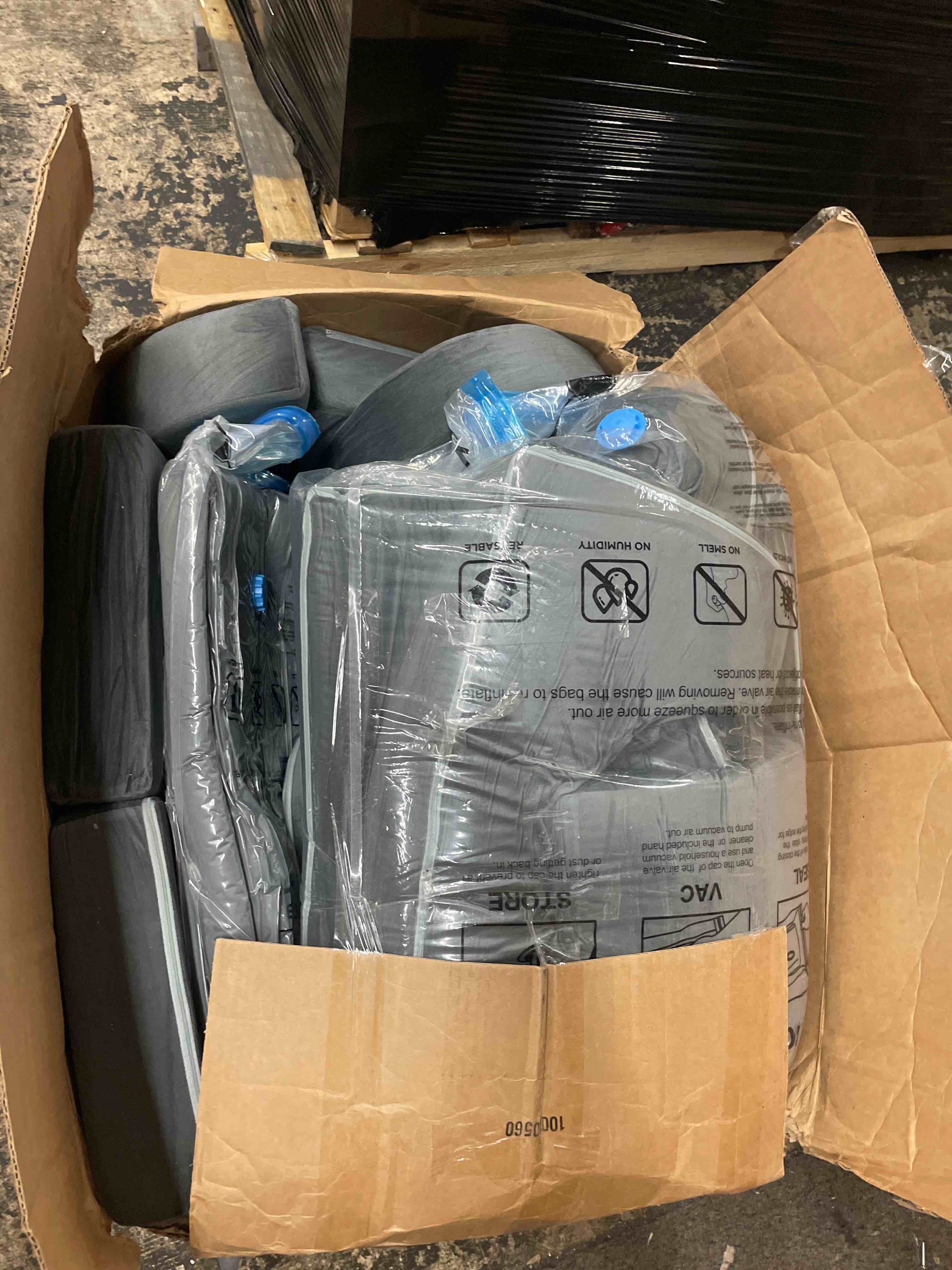 https://s3.amazonaws.com/lotting-images-prod/phillipi/BLU4408610_1753460193140.jpeg