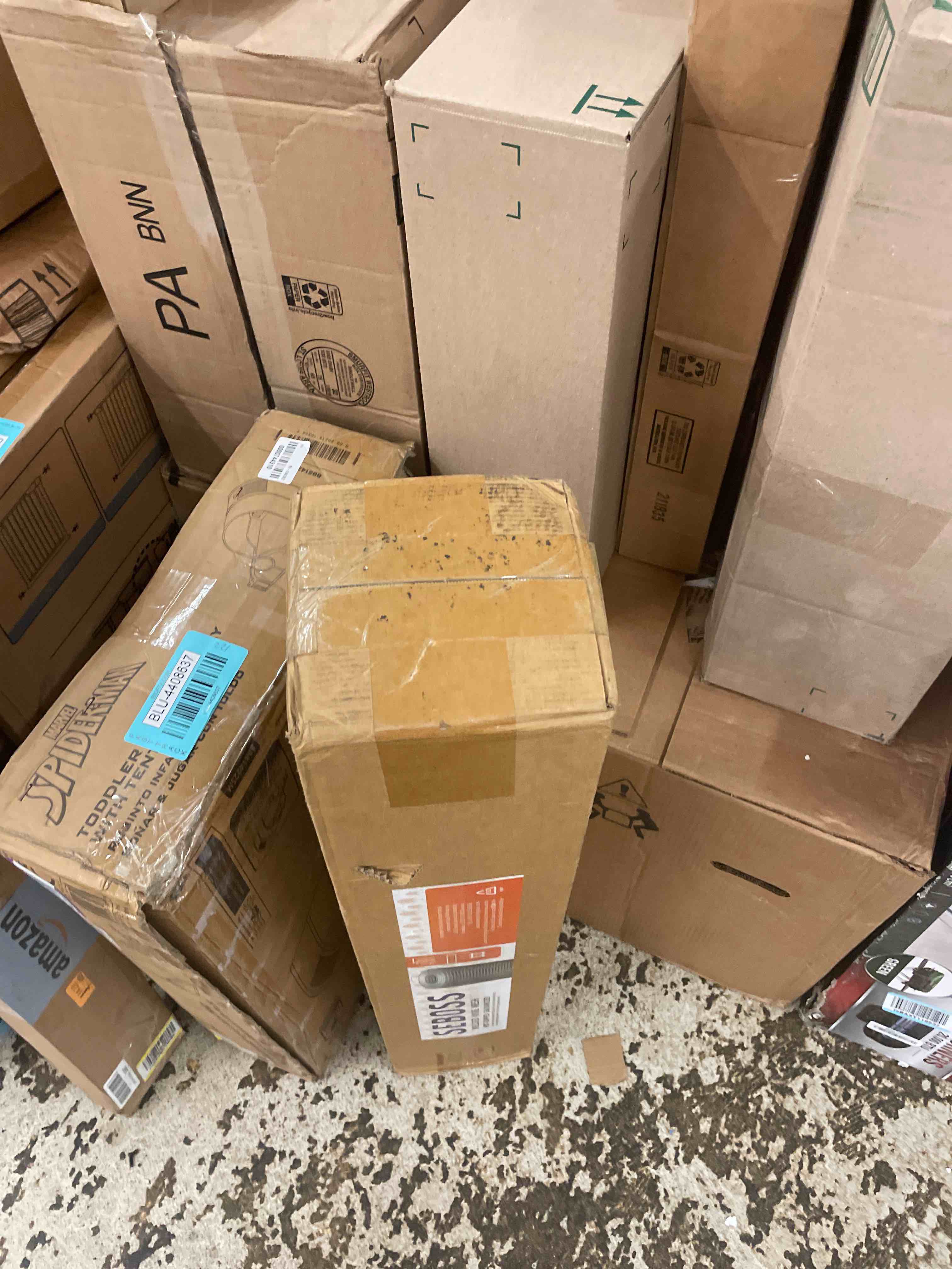 https://s3.amazonaws.com/lotting-images-prod/phillipi/BLU4408644_1753723504781.jpeg