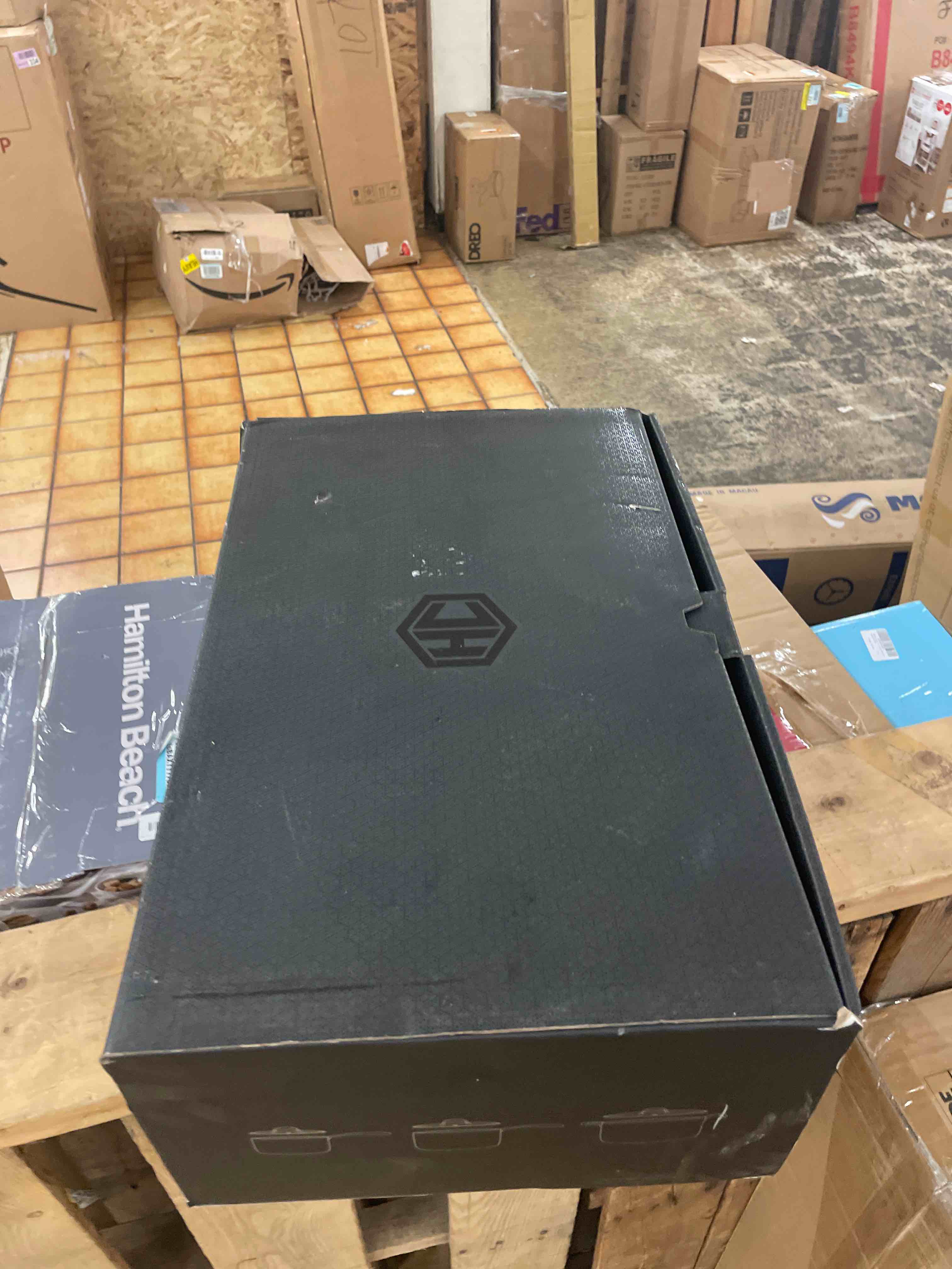 https://s3.amazonaws.com/lotting-images-prod/phillipi/BLU4408718_1753938893280.jpeg