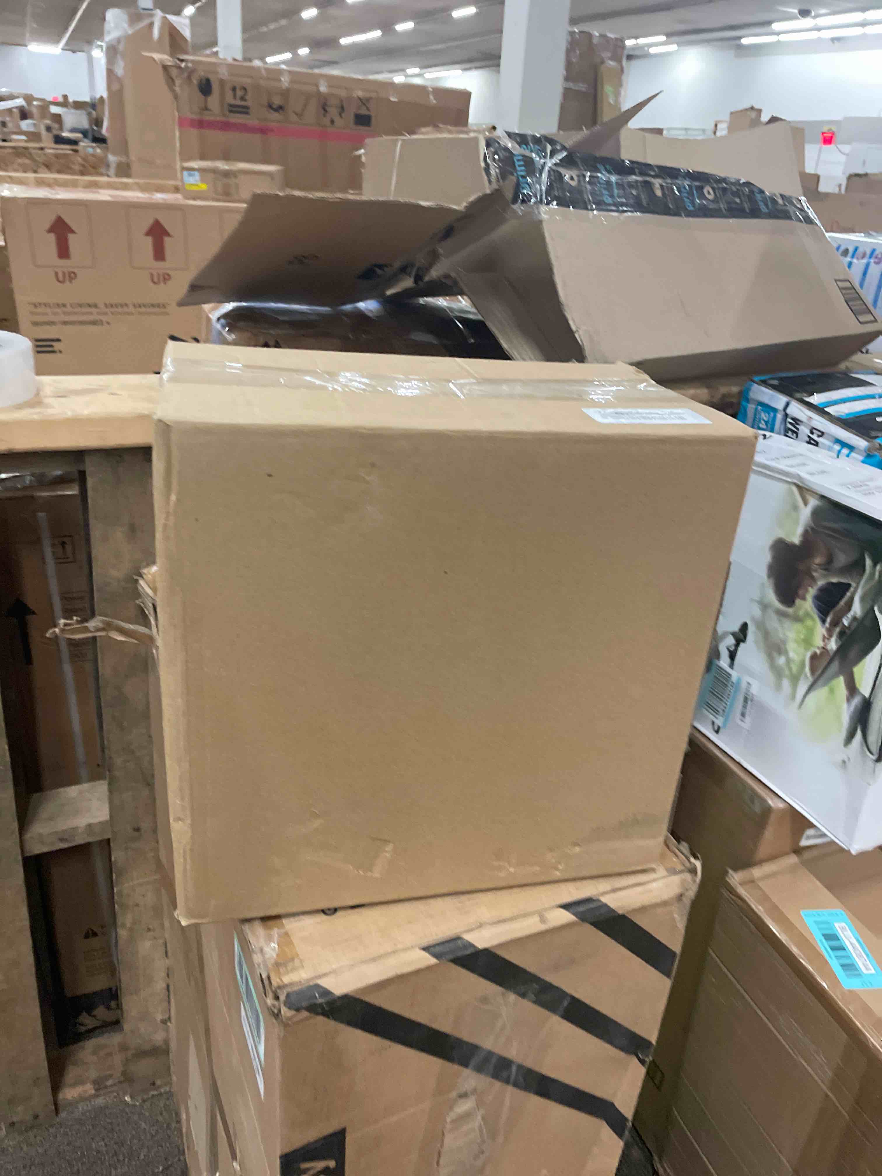 https://s3.amazonaws.com/lotting-images-prod/phillipi/BLU4408747_1753941610239.jpeg