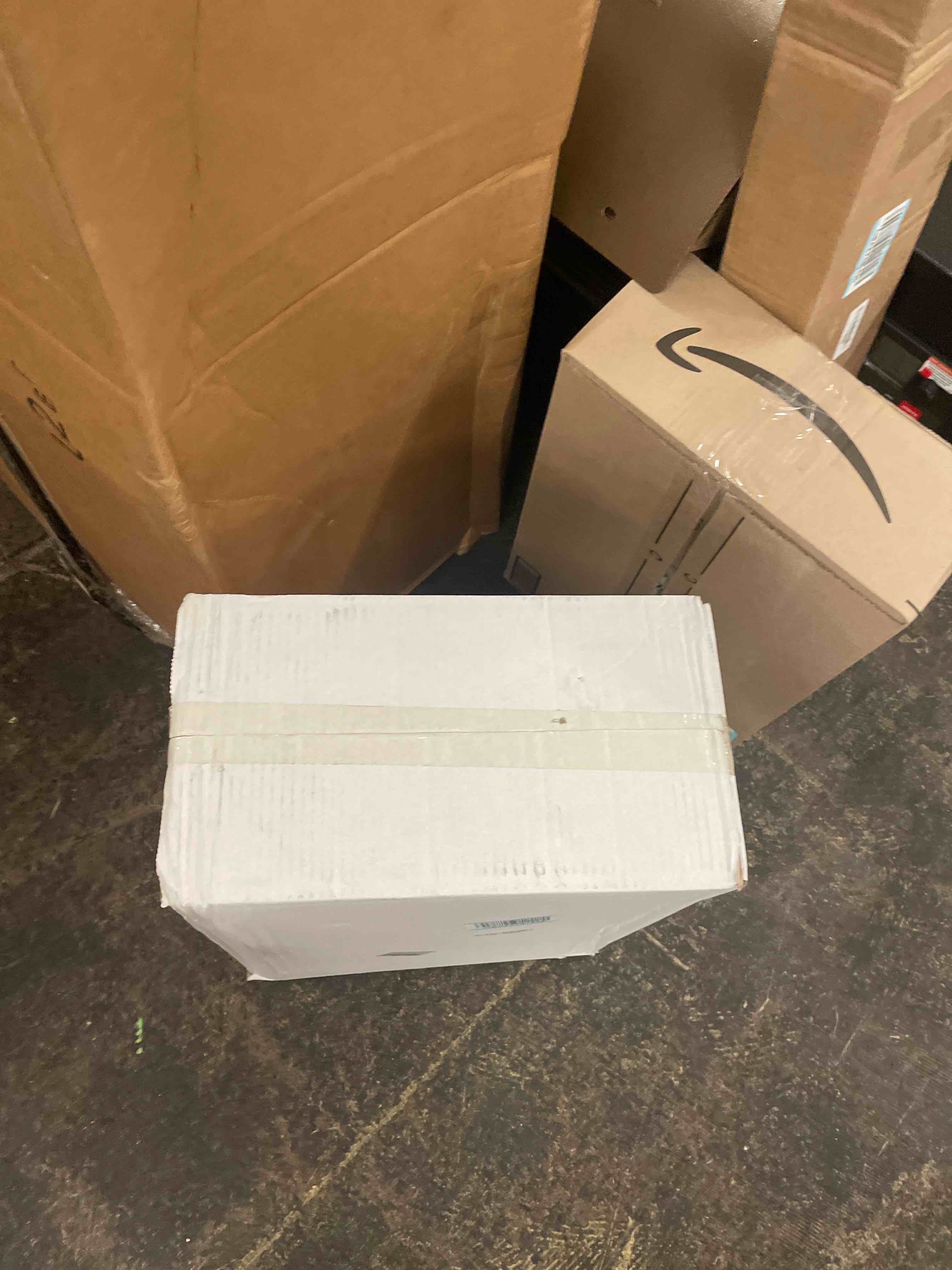 https://s3.amazonaws.com/lotting-images-prod/phillipi/BLU4408797_1753946821457.jpeg