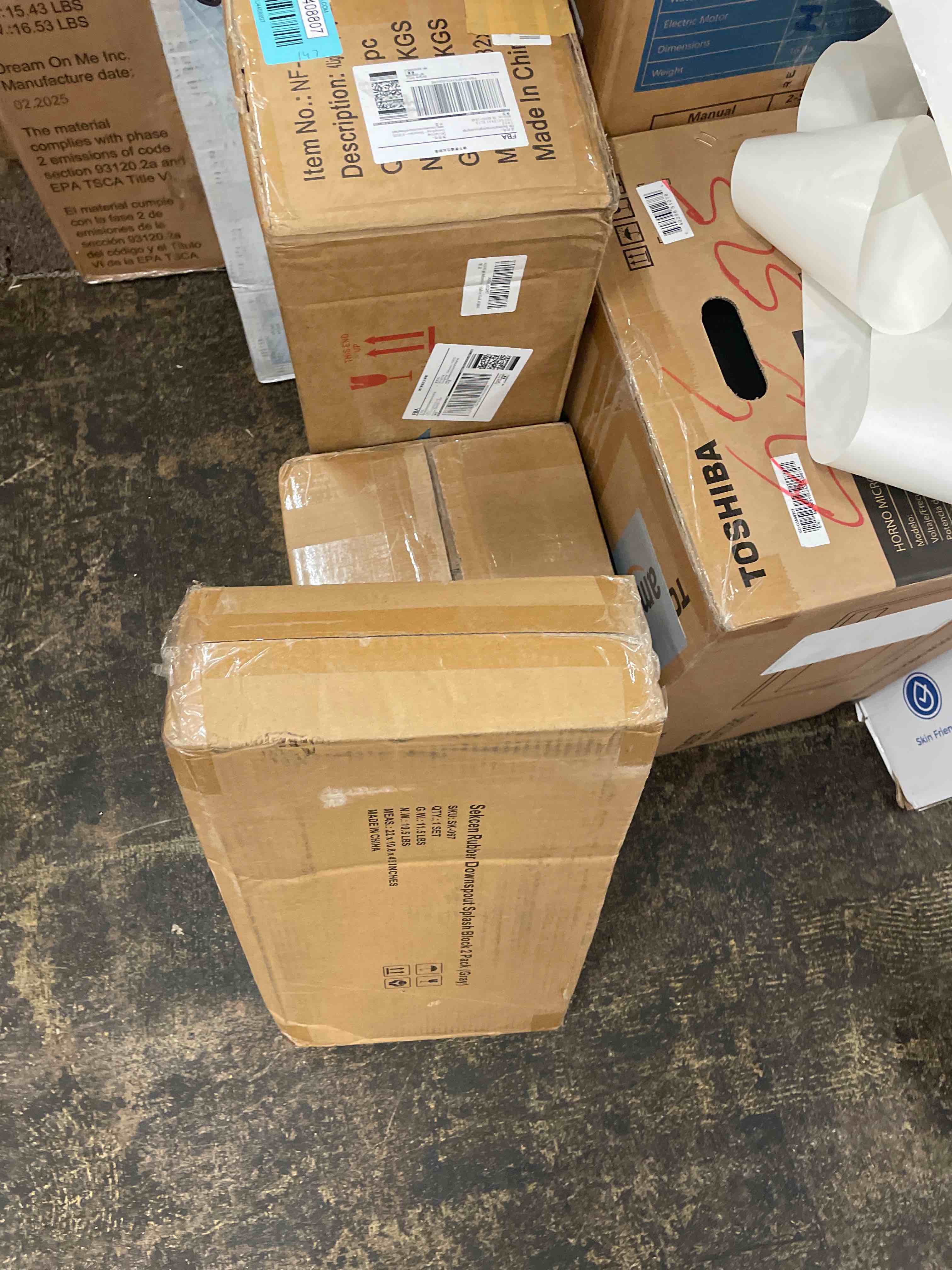 https://s3.amazonaws.com/lotting-images-prod/phillipi/BLU4408811_1753948320590.jpeg