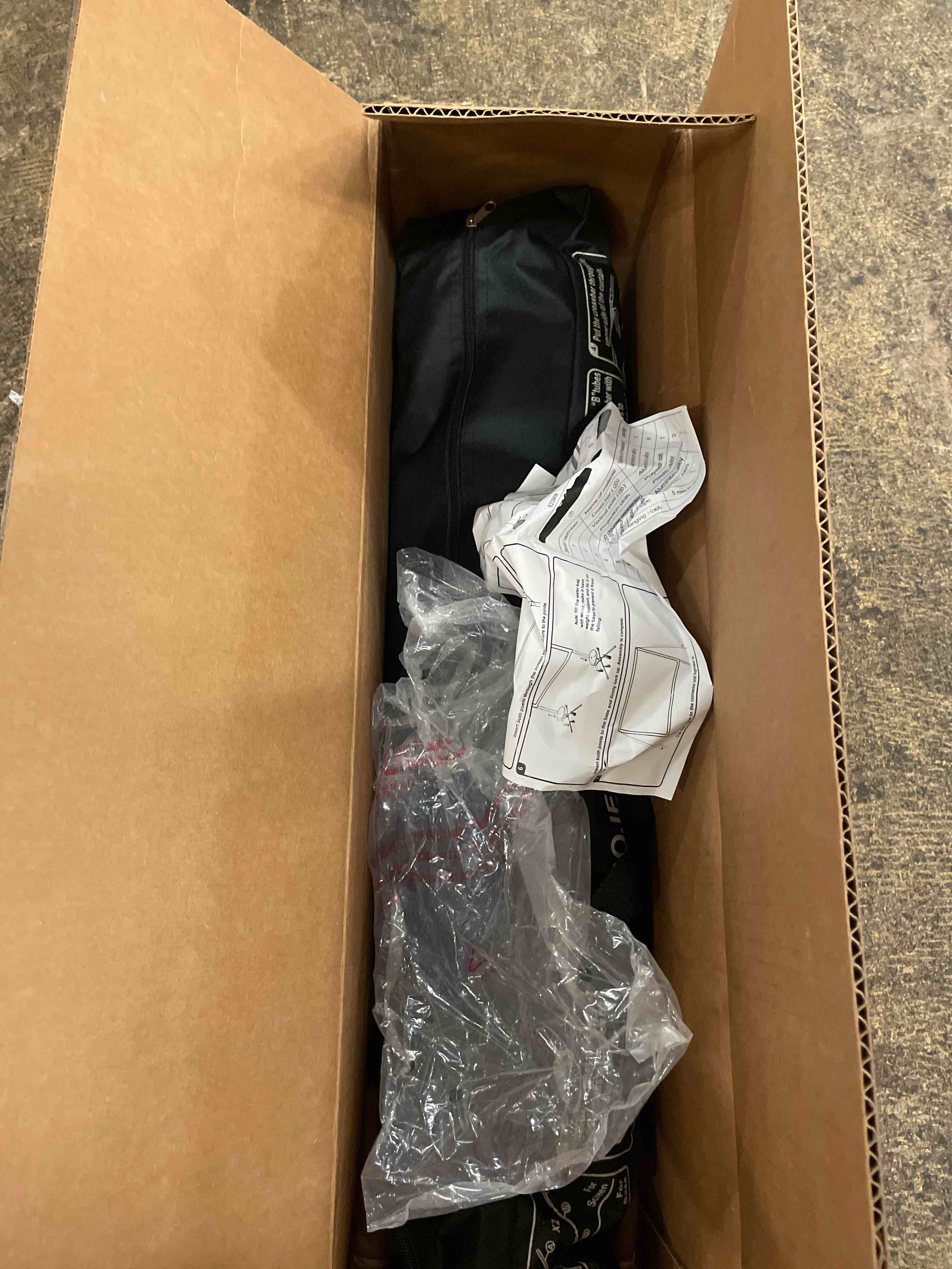 https://s3.amazonaws.com/lotting-images-prod/phillipi/BLU4408831_1753994892661.jpeg