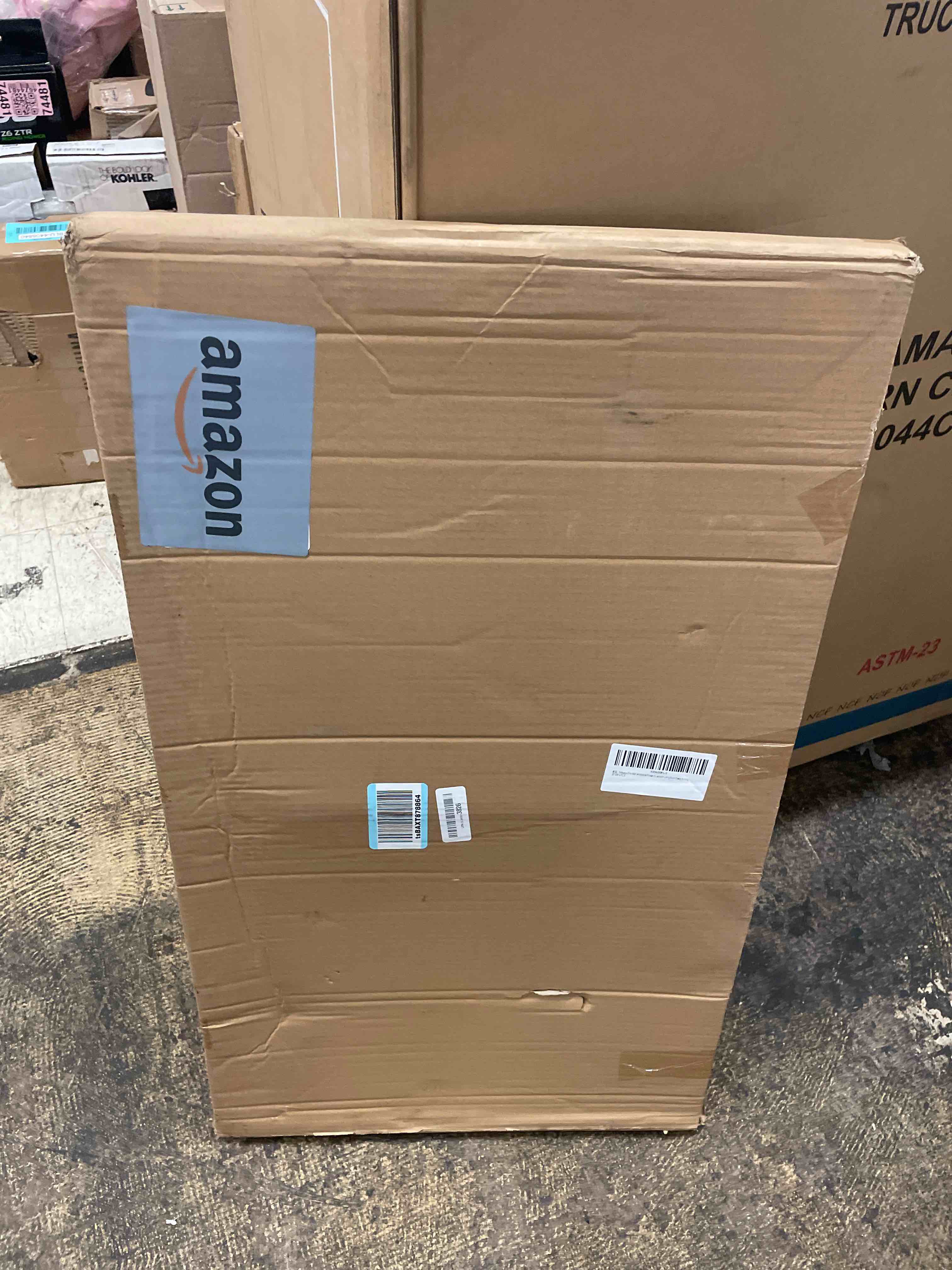 https://s3.amazonaws.com/lotting-images-prod/phillipi/BLU4408834_1753994557099.jpeg