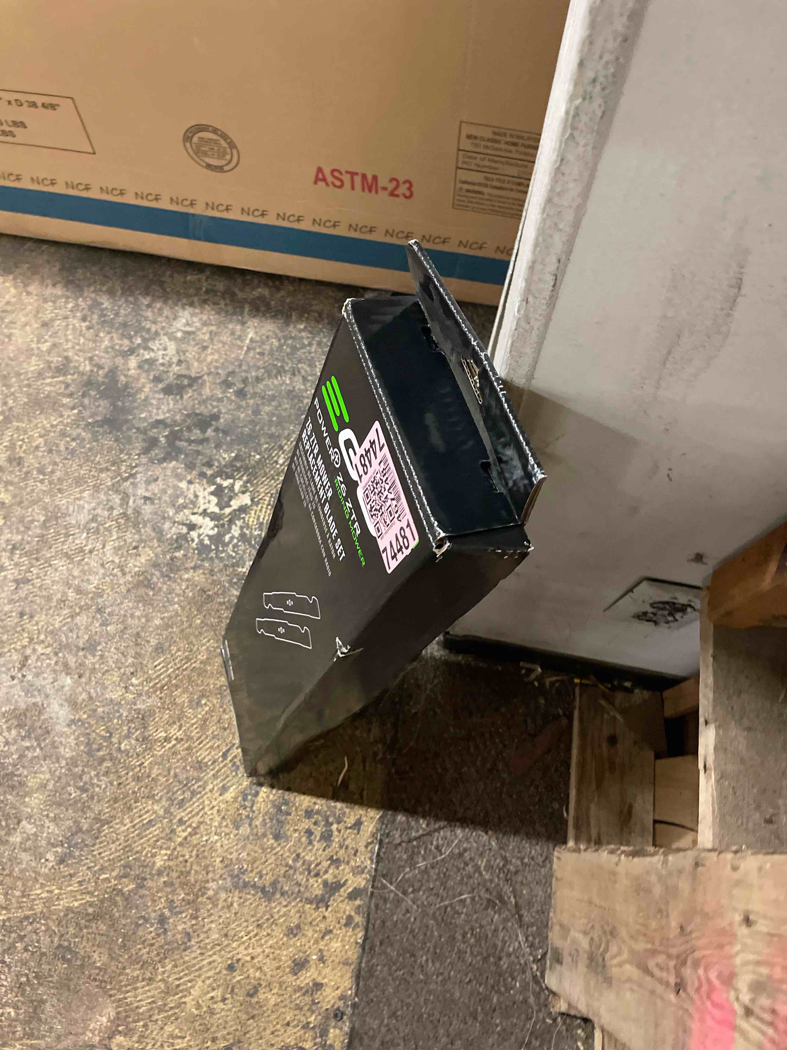 https://s3.amazonaws.com/lotting-images-prod/phillipi/BLU4408836_1753994339882.jpeg