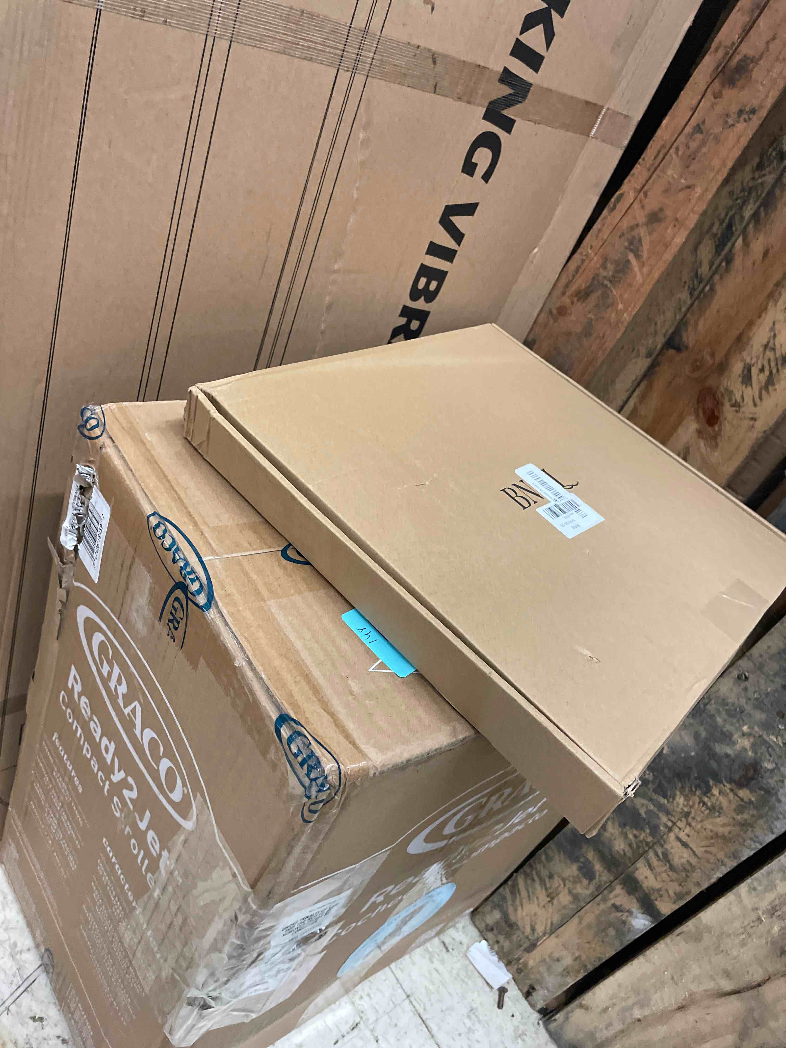 https://s3.amazonaws.com/lotting-images-prod/phillipi/BLU4408865_1753990380845.jpeg