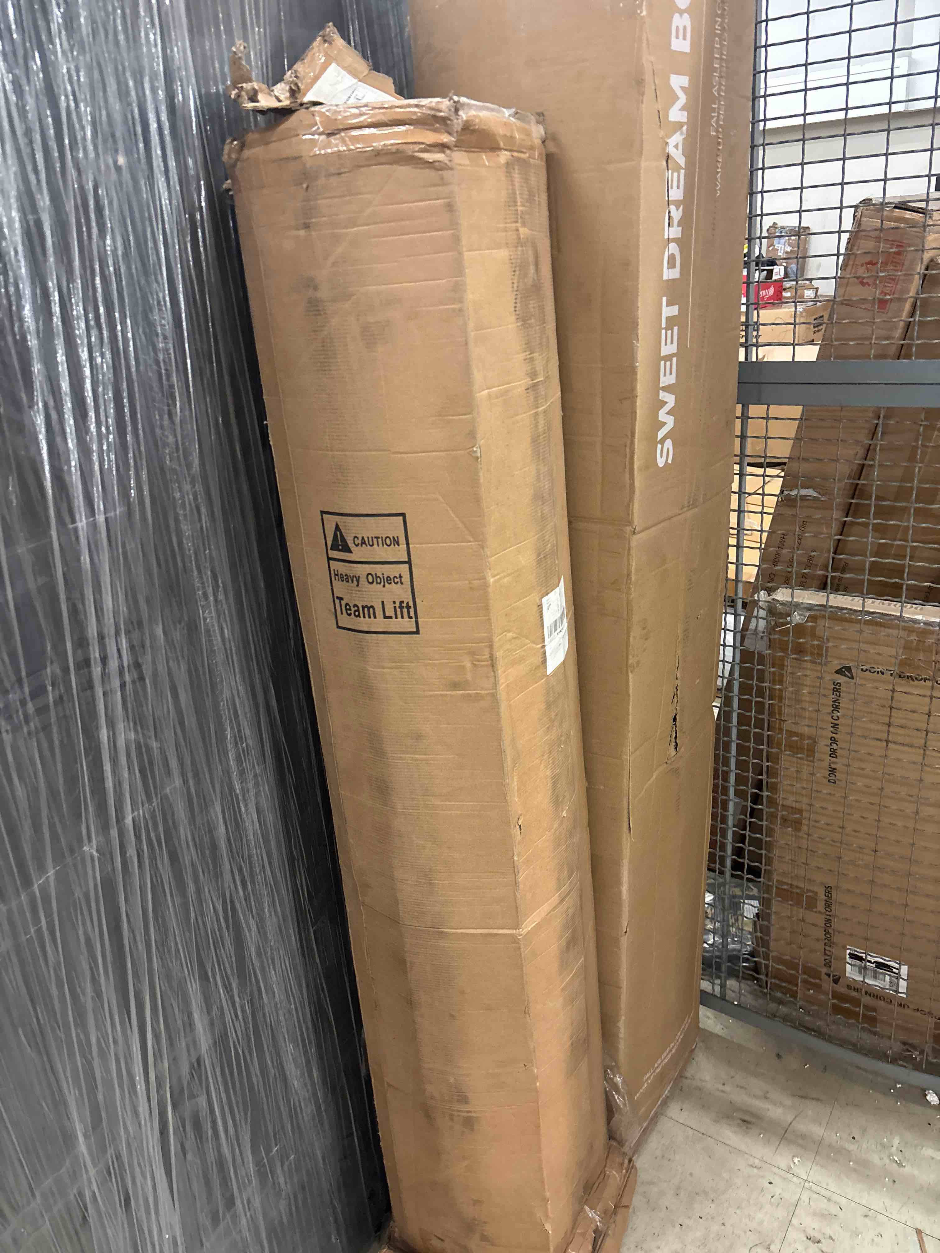 https://s3.amazonaws.com/lotting-images-prod/phillipi/BLU4408920_1754233456811.jpeg