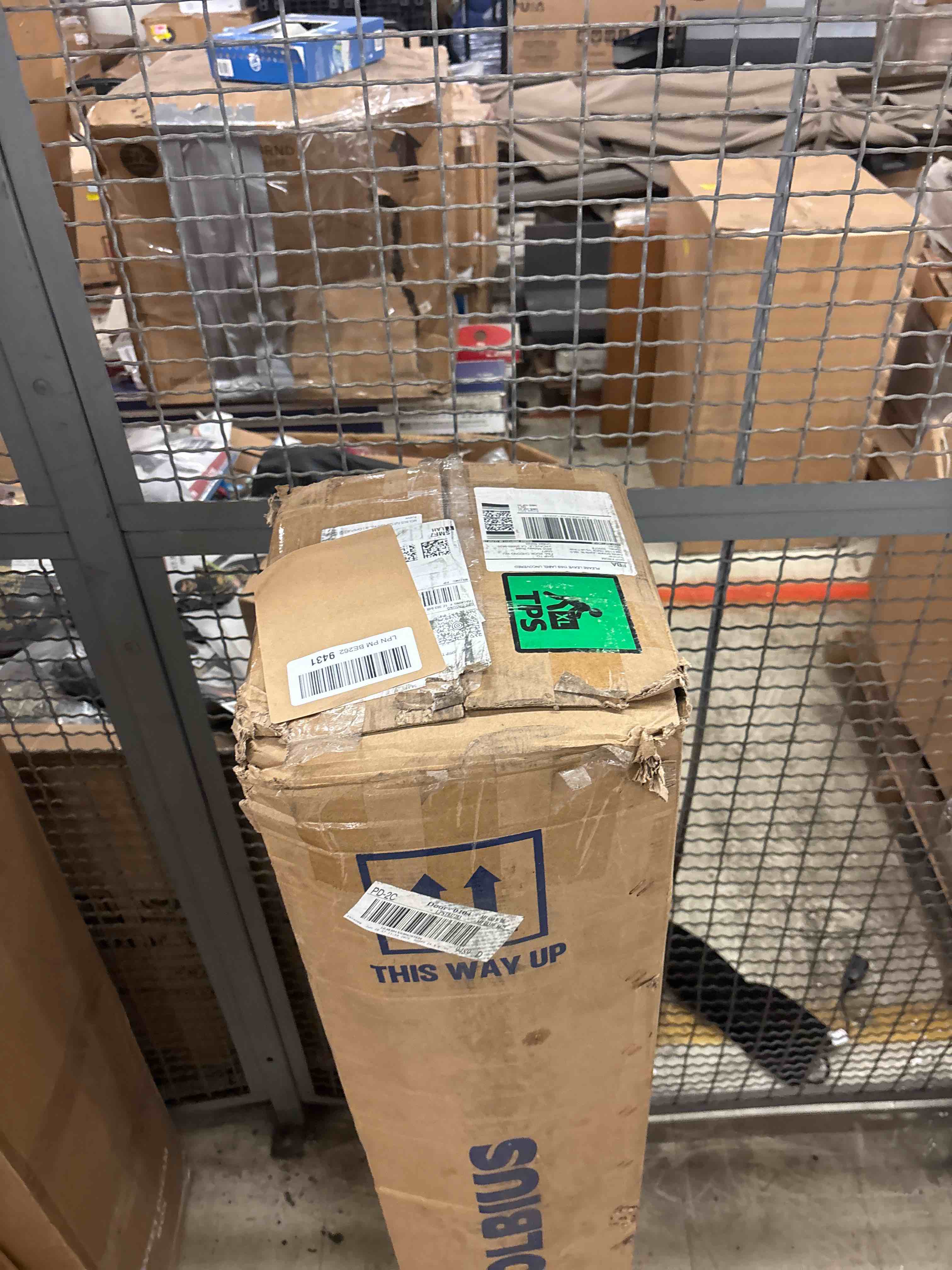 https://s3.amazonaws.com/lotting-images-prod/phillipi/BLU4408930_1754234767364.jpeg