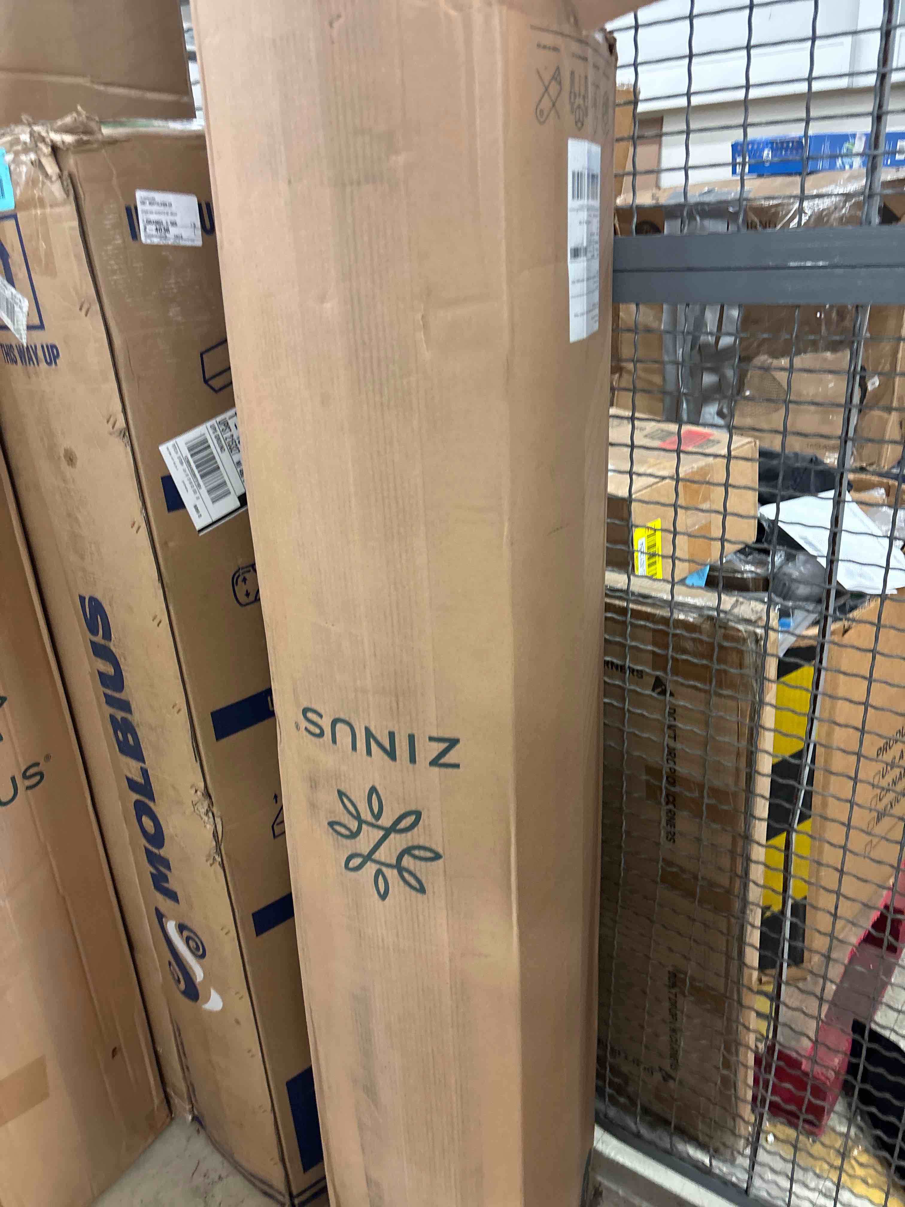 https://s3.amazonaws.com/lotting-images-prod/phillipi/BLU4408931_1754234997706.jpeg