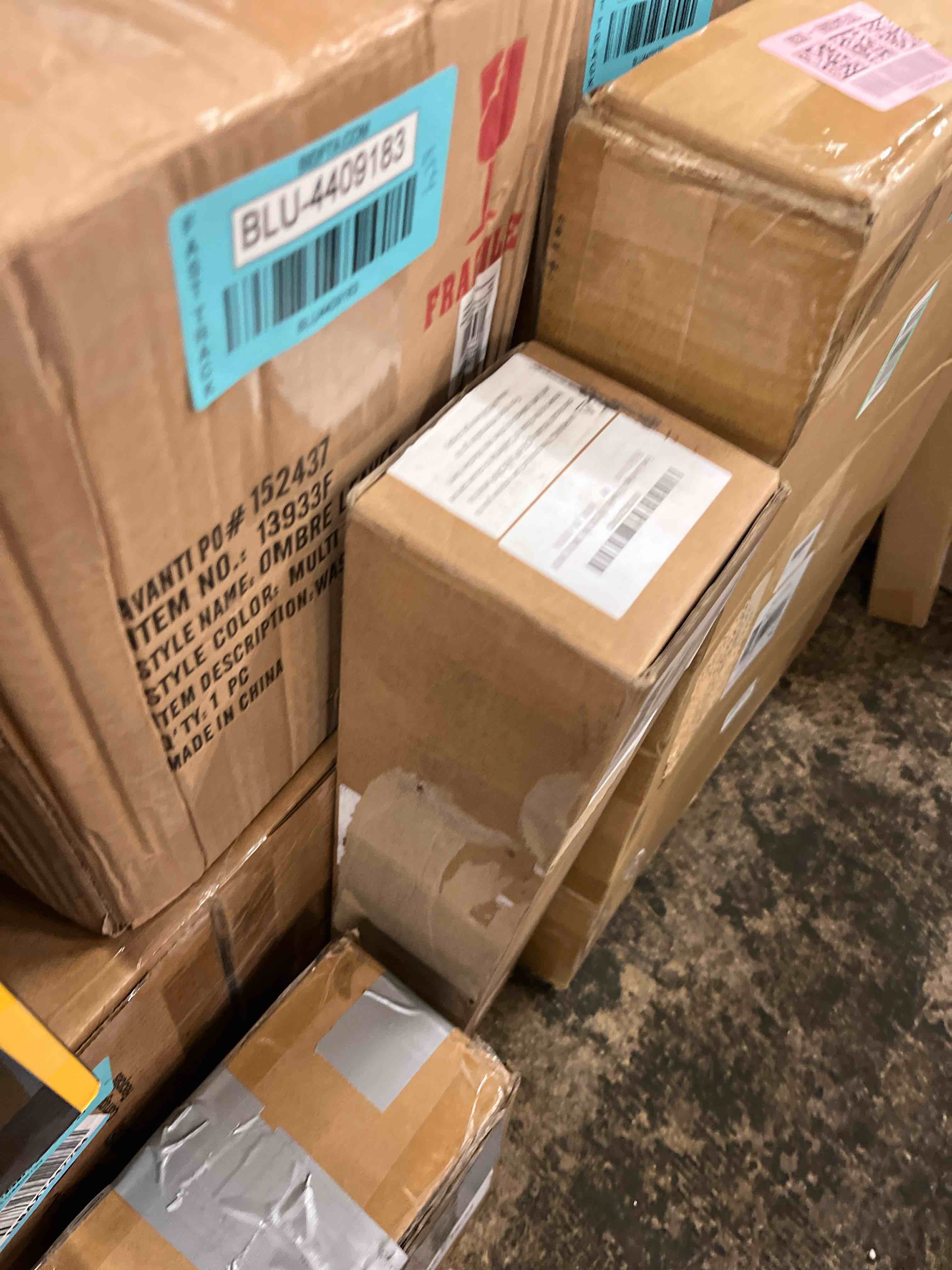 https://s3.amazonaws.com/lotting-images-prod/phillipi/BLU4409131_1749744676544.jpeg