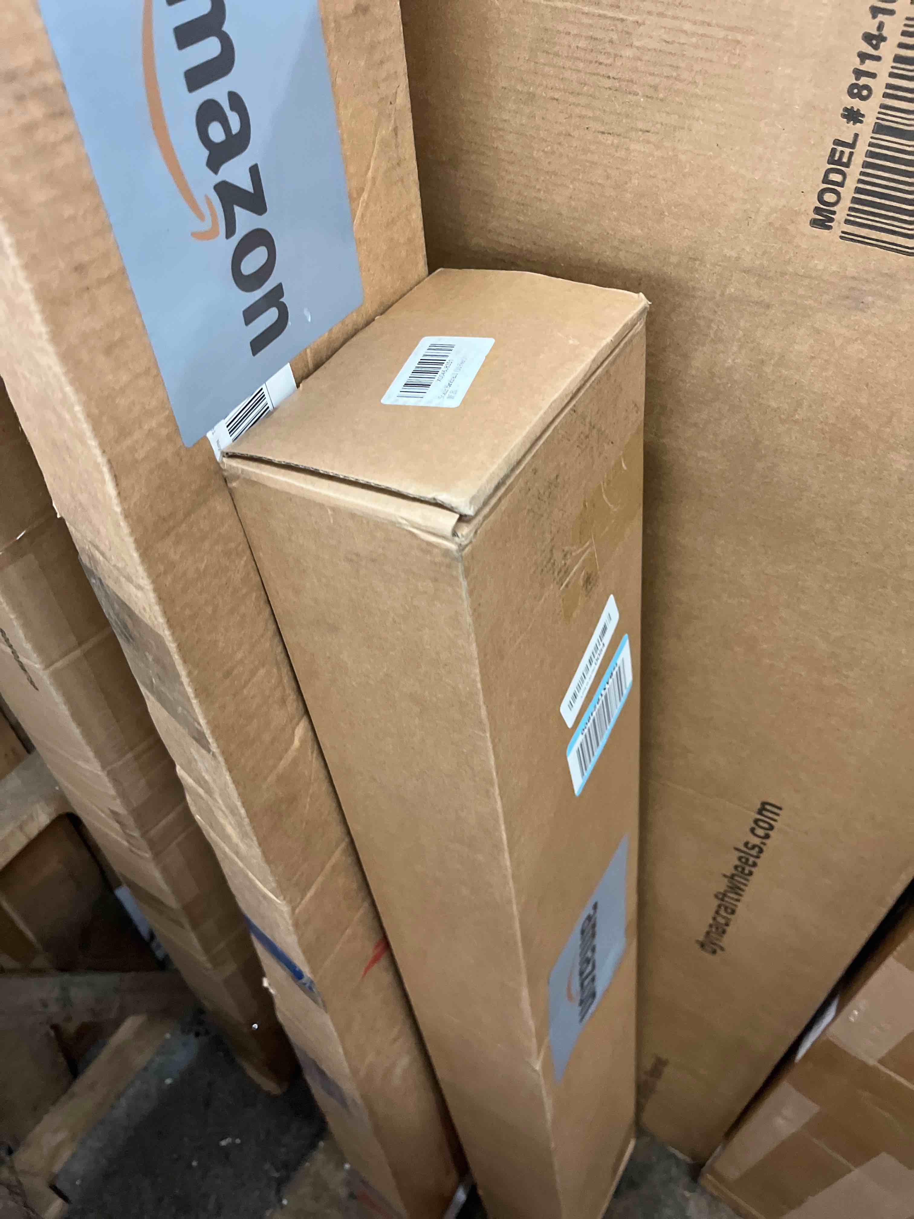 https://s3.amazonaws.com/lotting-images-prod/phillipi/BLU4409138_1749744173821.jpeg