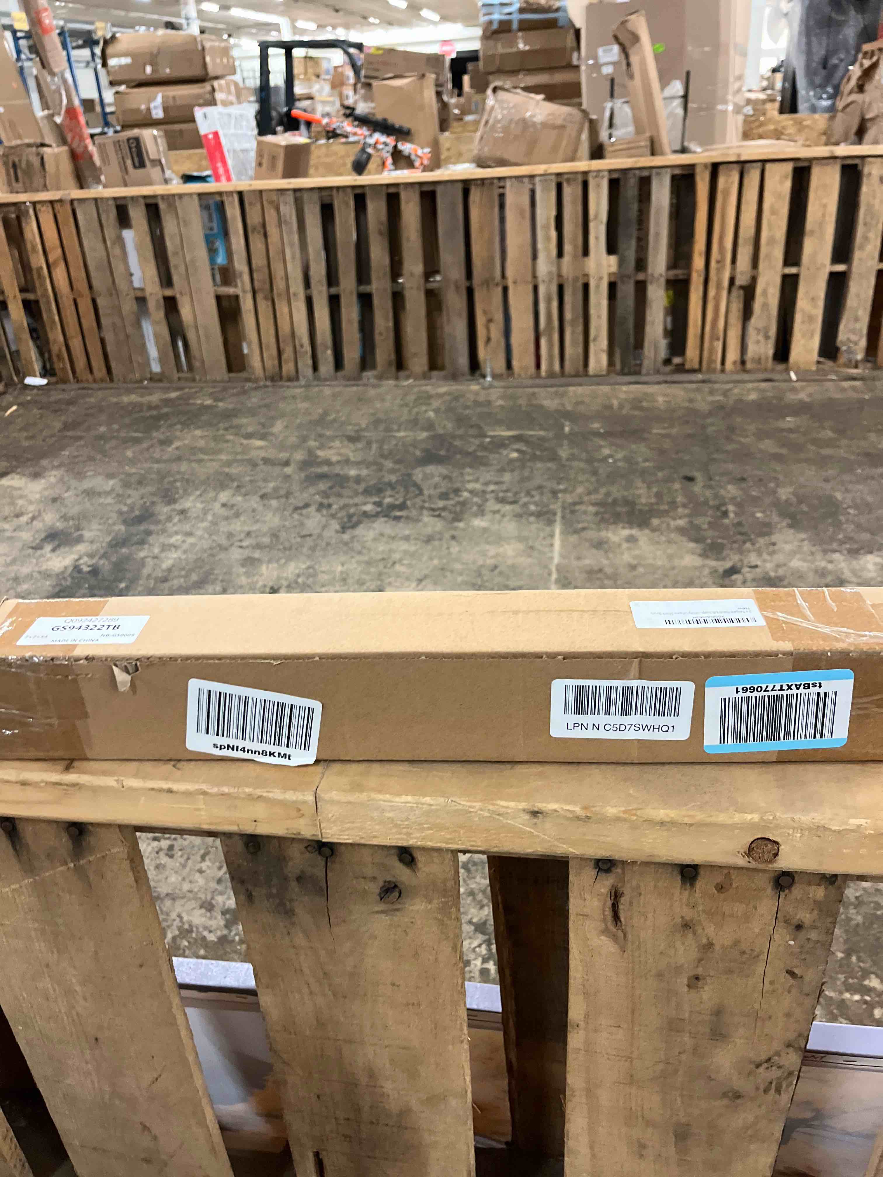 https://s3.amazonaws.com/lotting-images-prod/phillipi/BLU4409285_1750213816433.jpeg