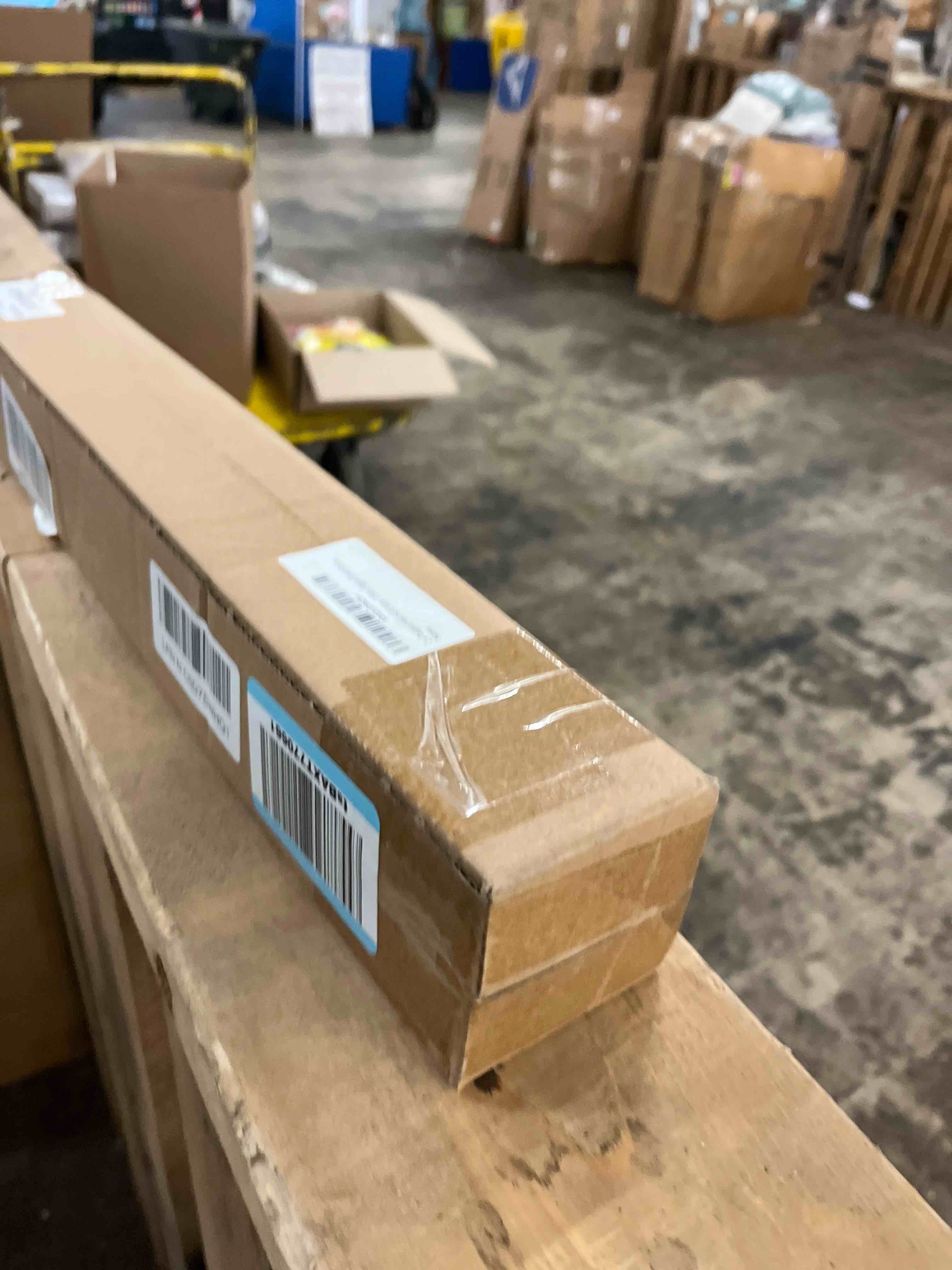 https://s3.amazonaws.com/lotting-images-prod/phillipi/BLU4409285_1750213817931.jpeg